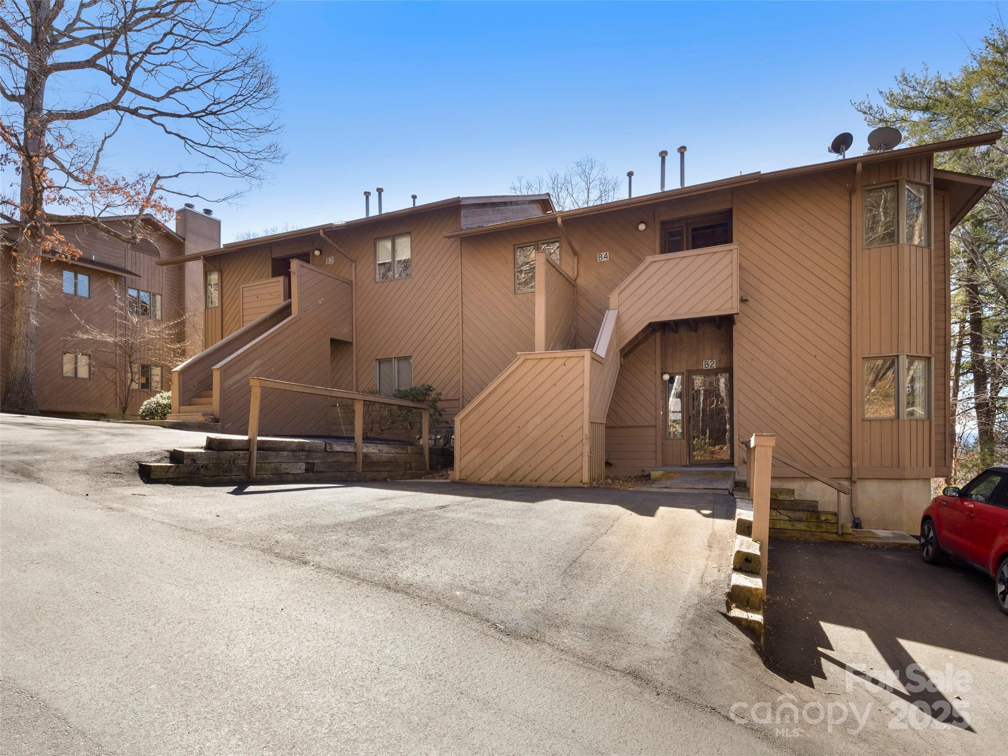 305 Piney Mountain Drive B4 Property Photo