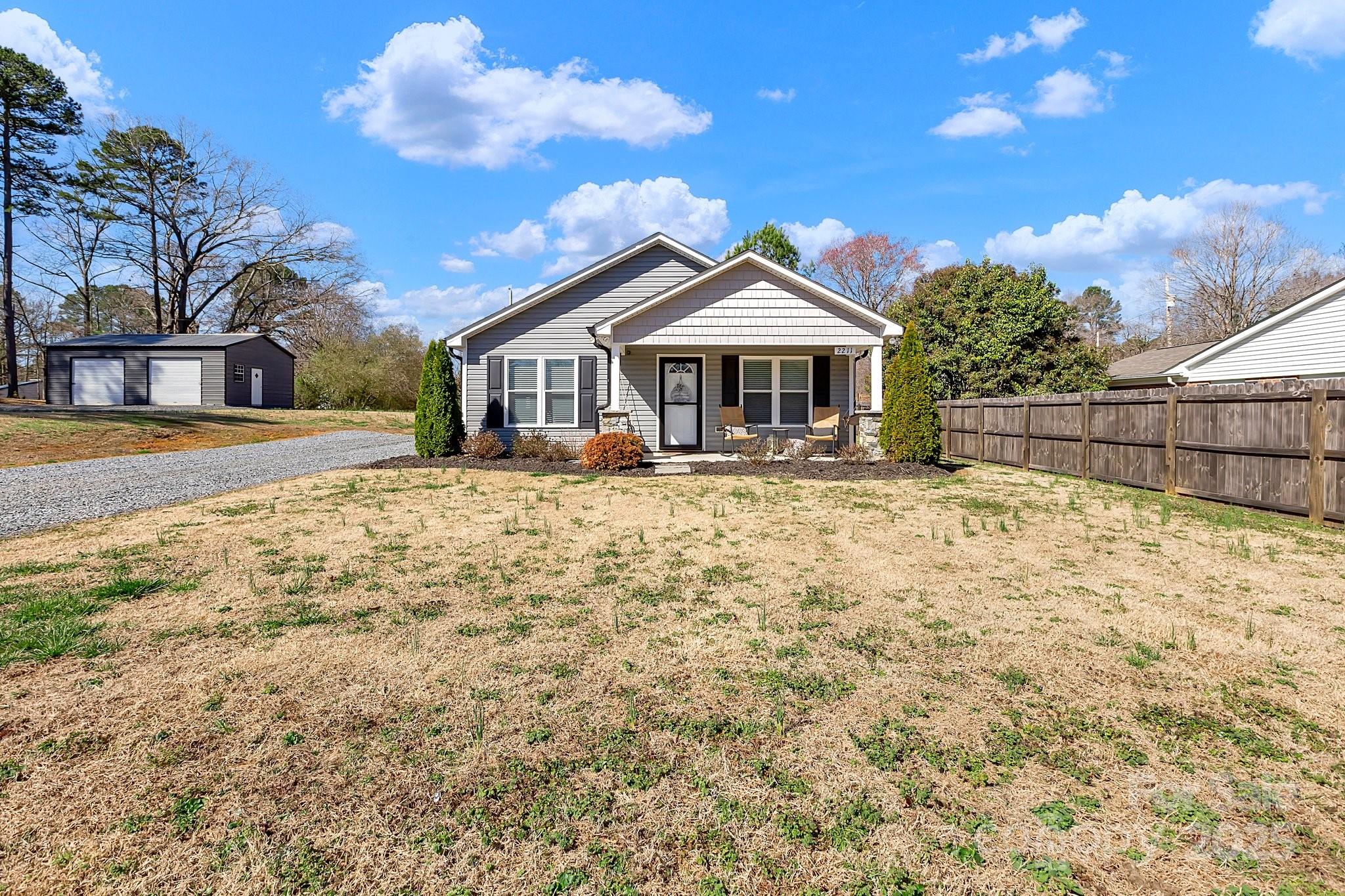 2211 Waverly Street Property Photo
