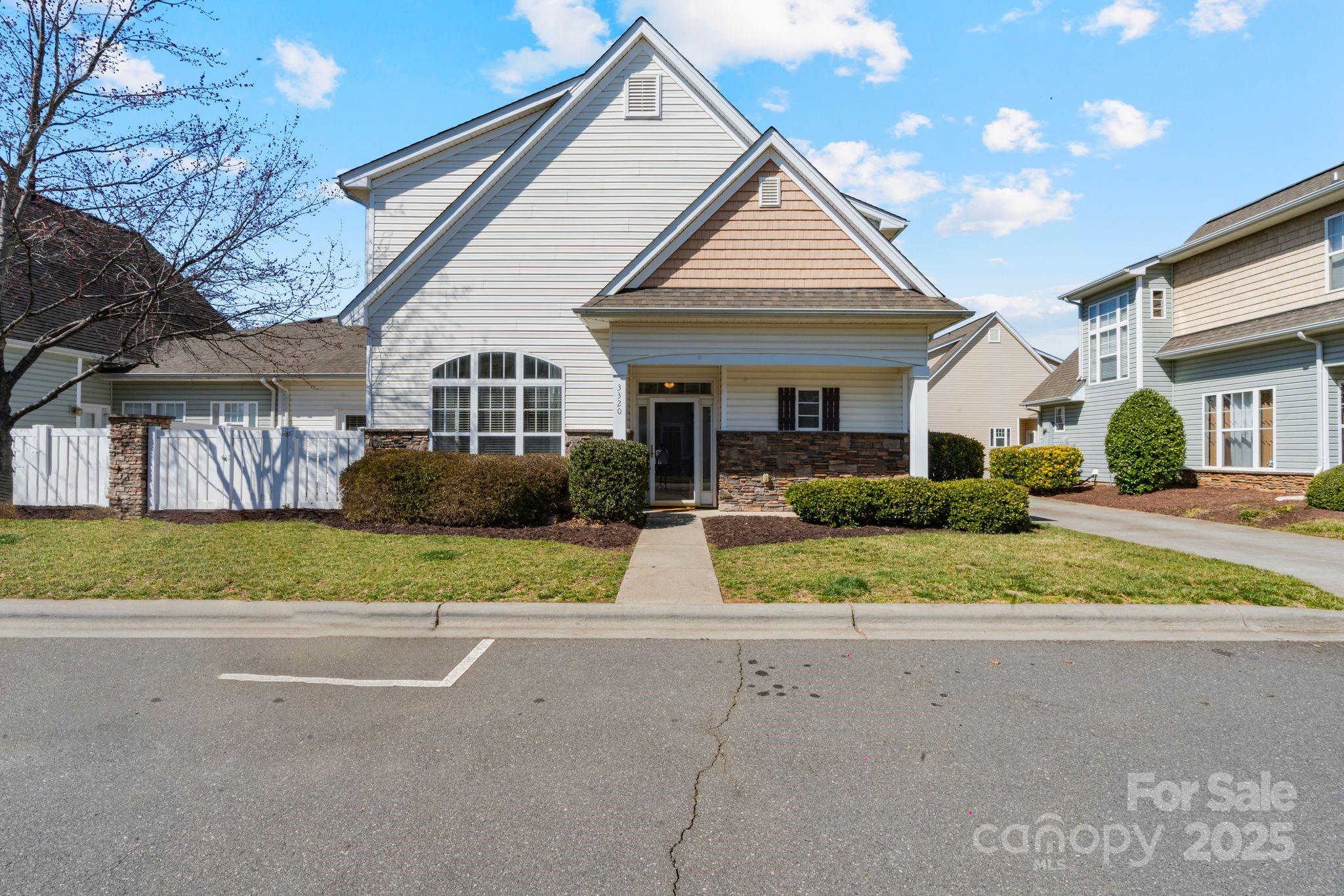 3320 Tulip Tree Lane Property Photo
