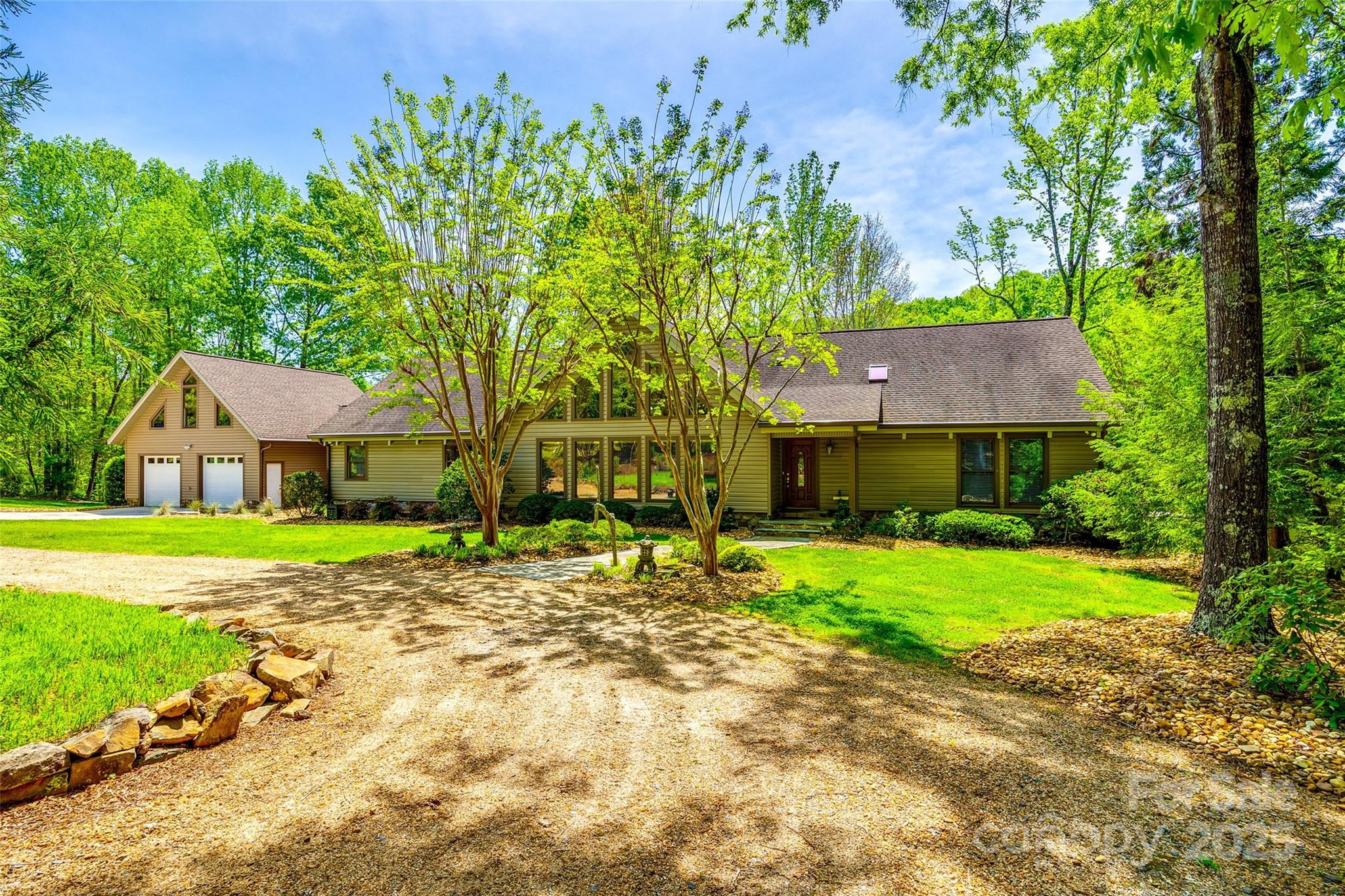 Sharon Real Estate Listings Main Image