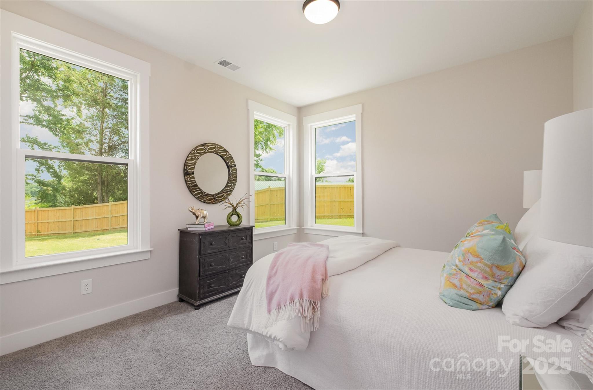 9615 Riviera Drive Property Photo 24