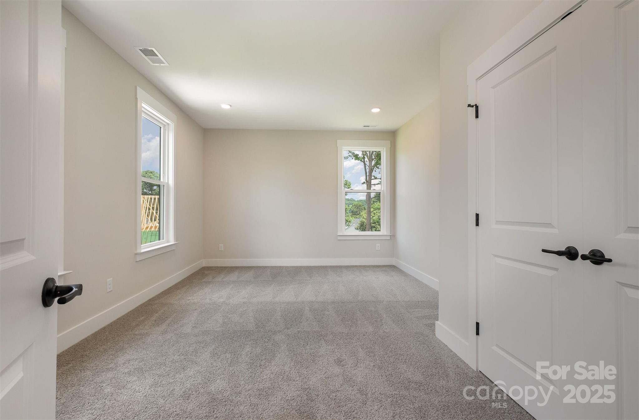 9615 Riviera Drive Property Photo 29