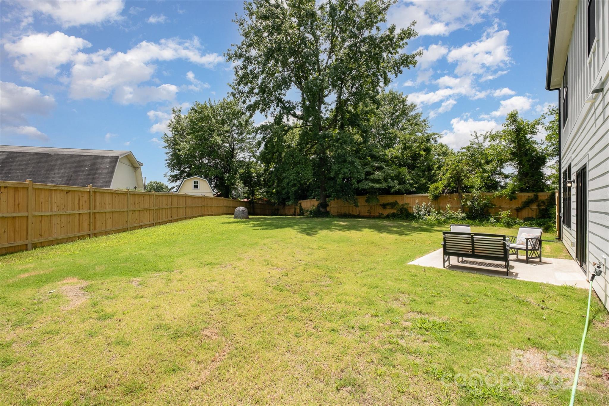 9615 Riviera Drive Property Photo 34