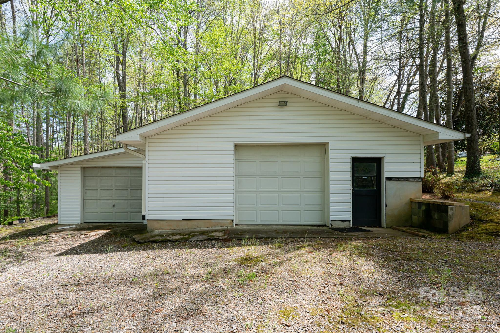 433 Old Leicester Highway Property Photo 40