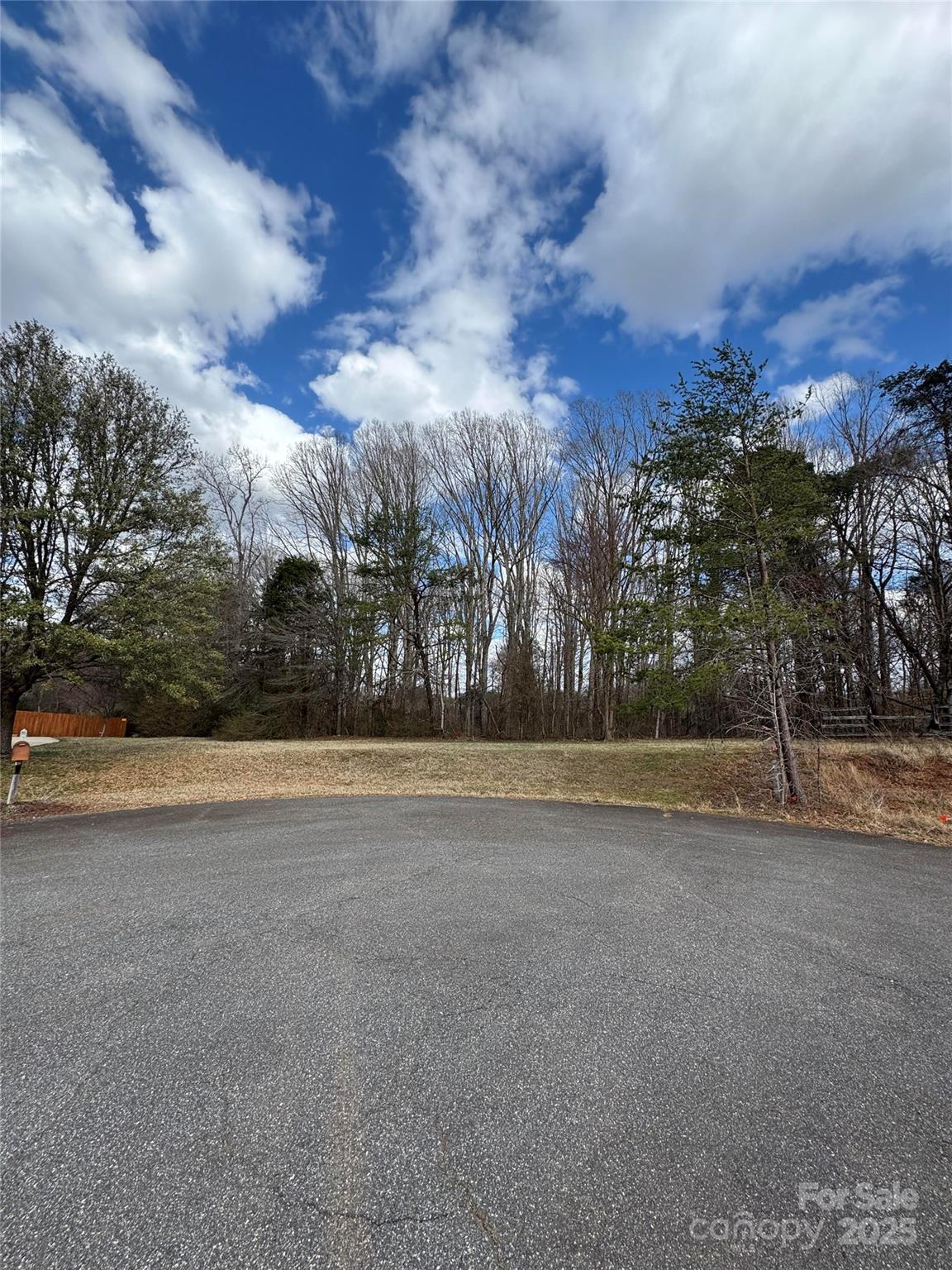 2550 Polo Lane Property Photo