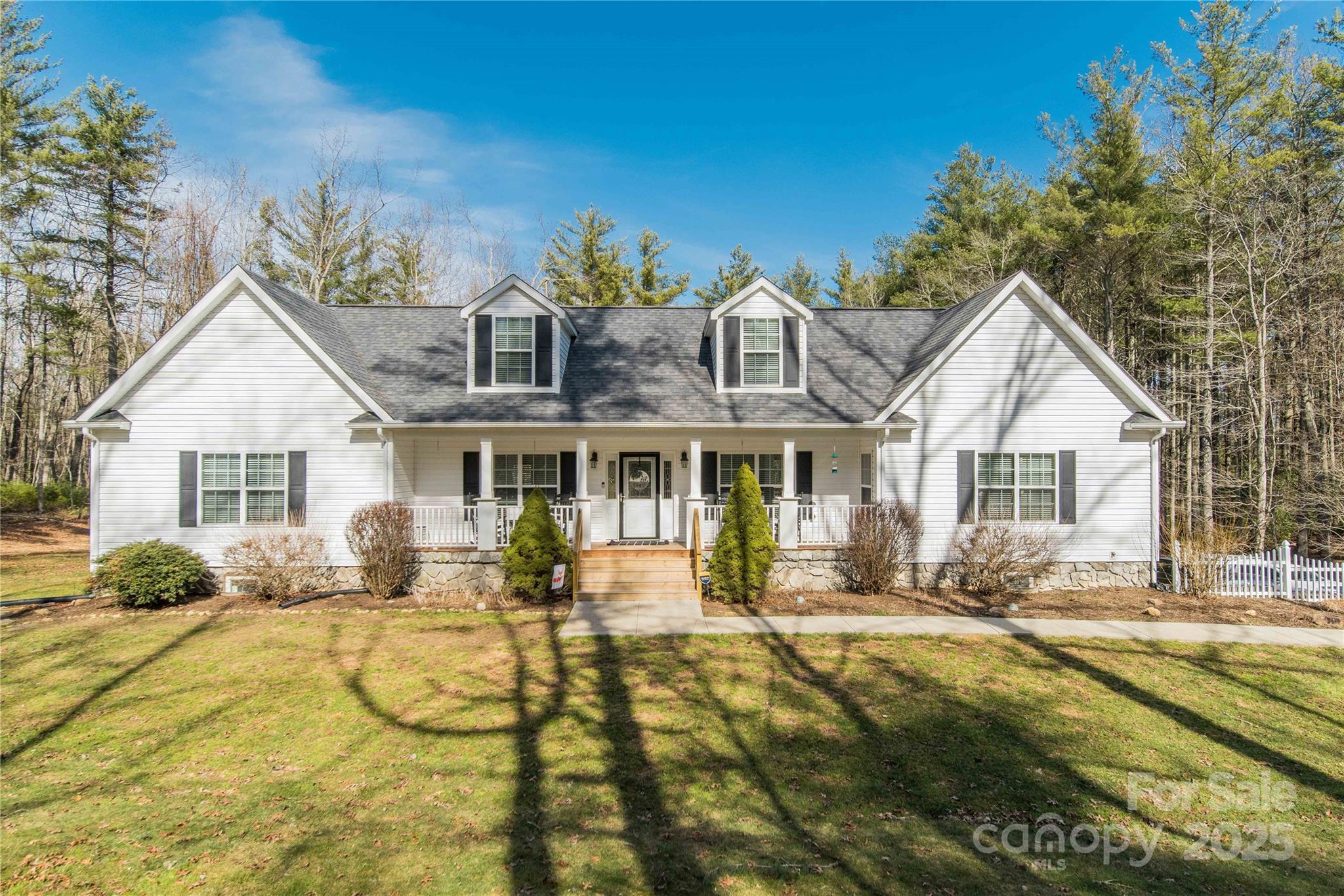 595 Brooks Road Property Photo