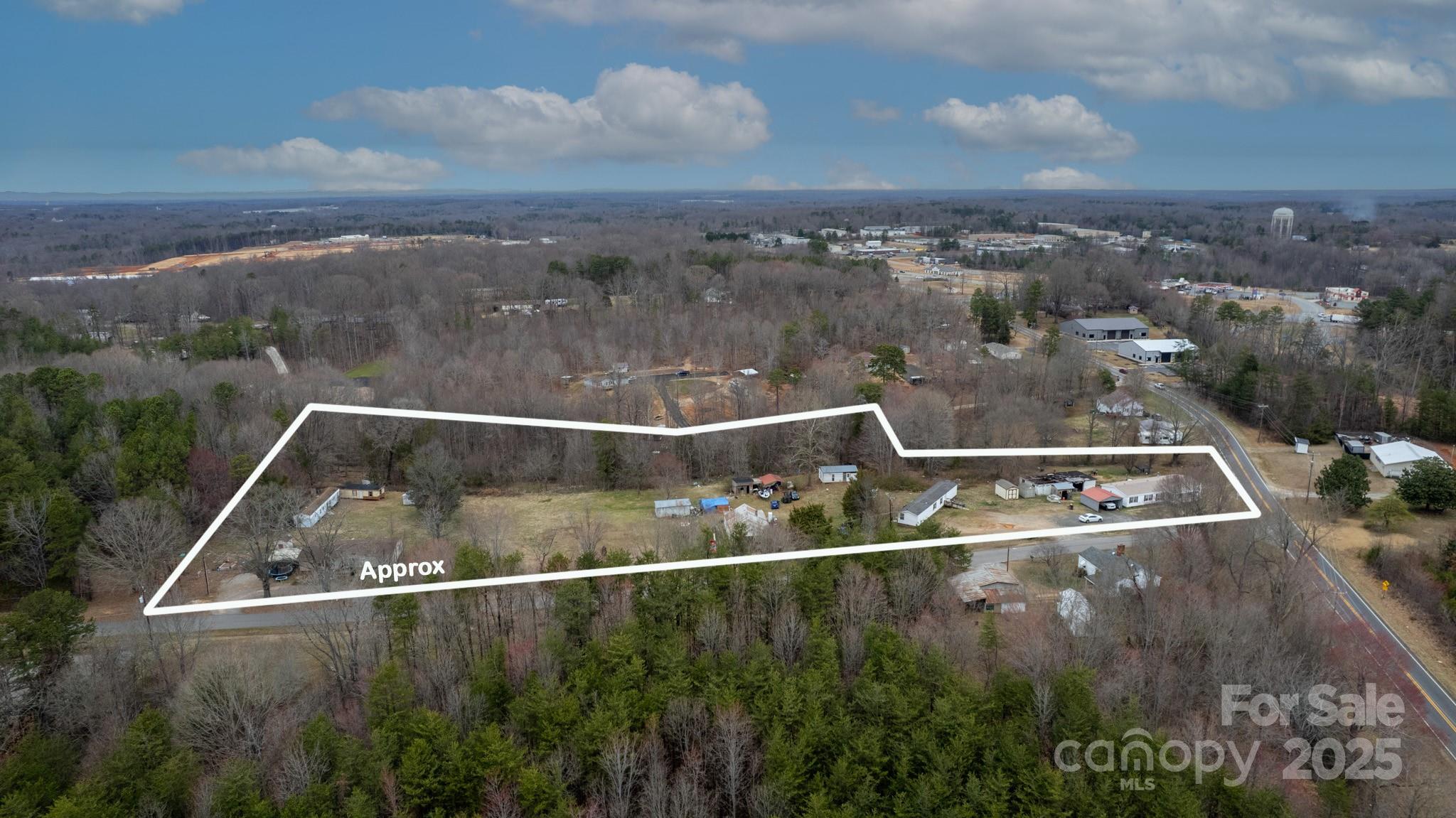 116 Lipe Road Property Photo 1