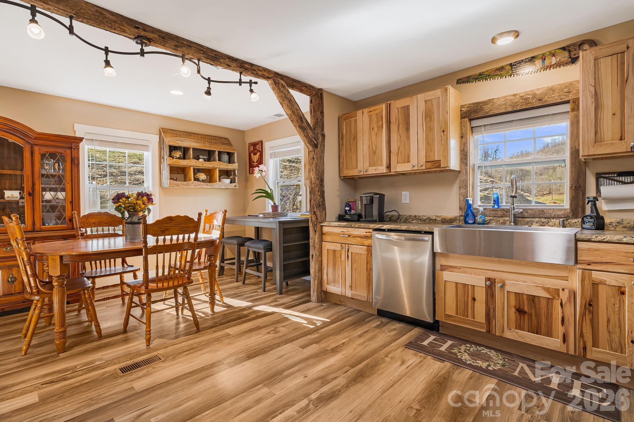 867 Indian Creek Road Property Photo 18