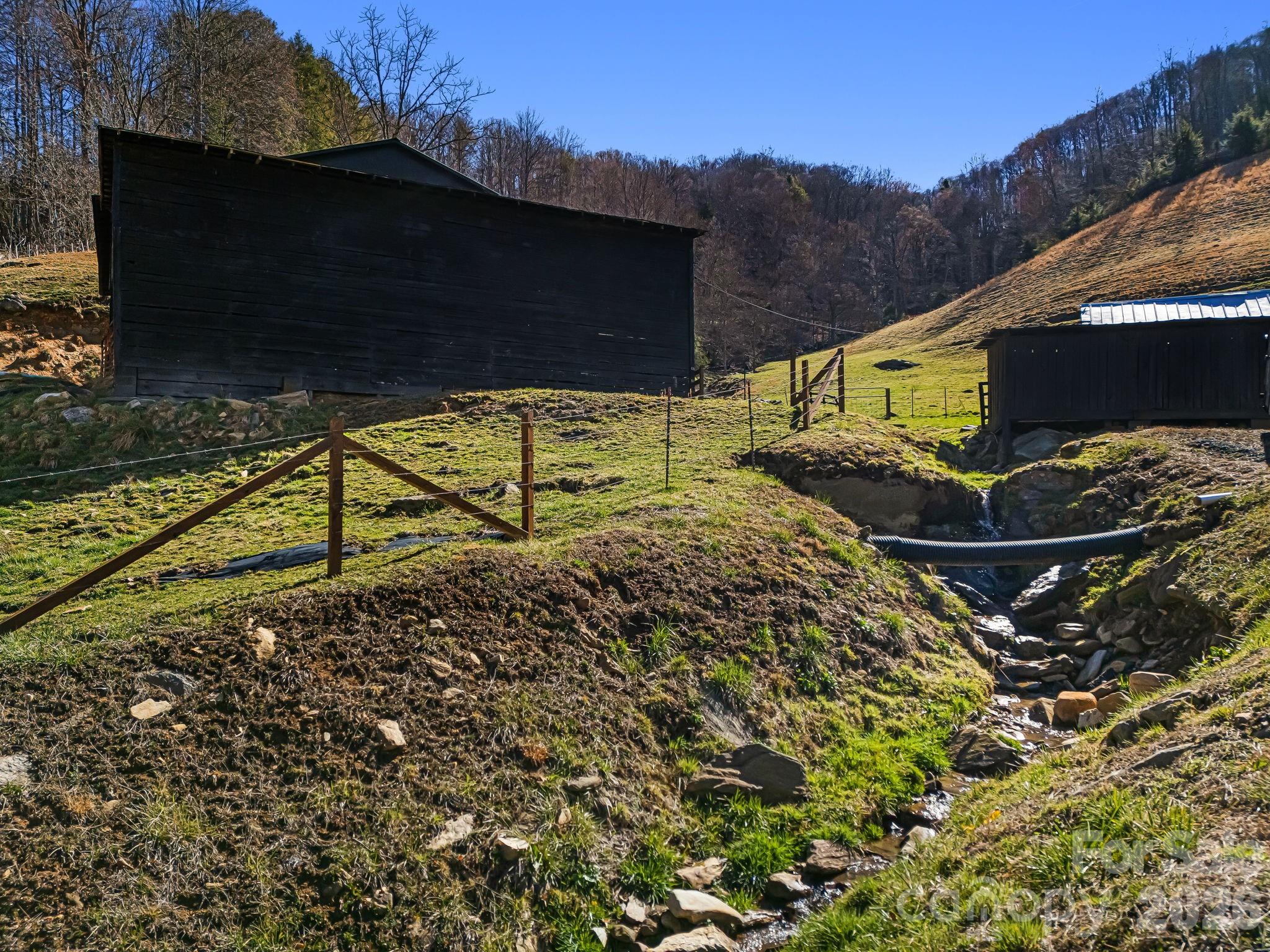 867 Indian Creek Road Property Photo 40