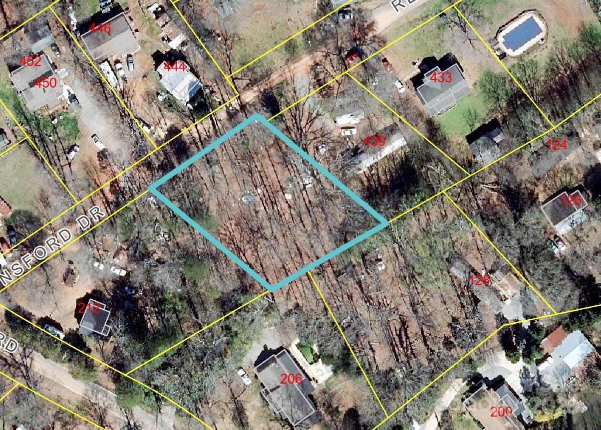 000 Reese Drive Property Photo