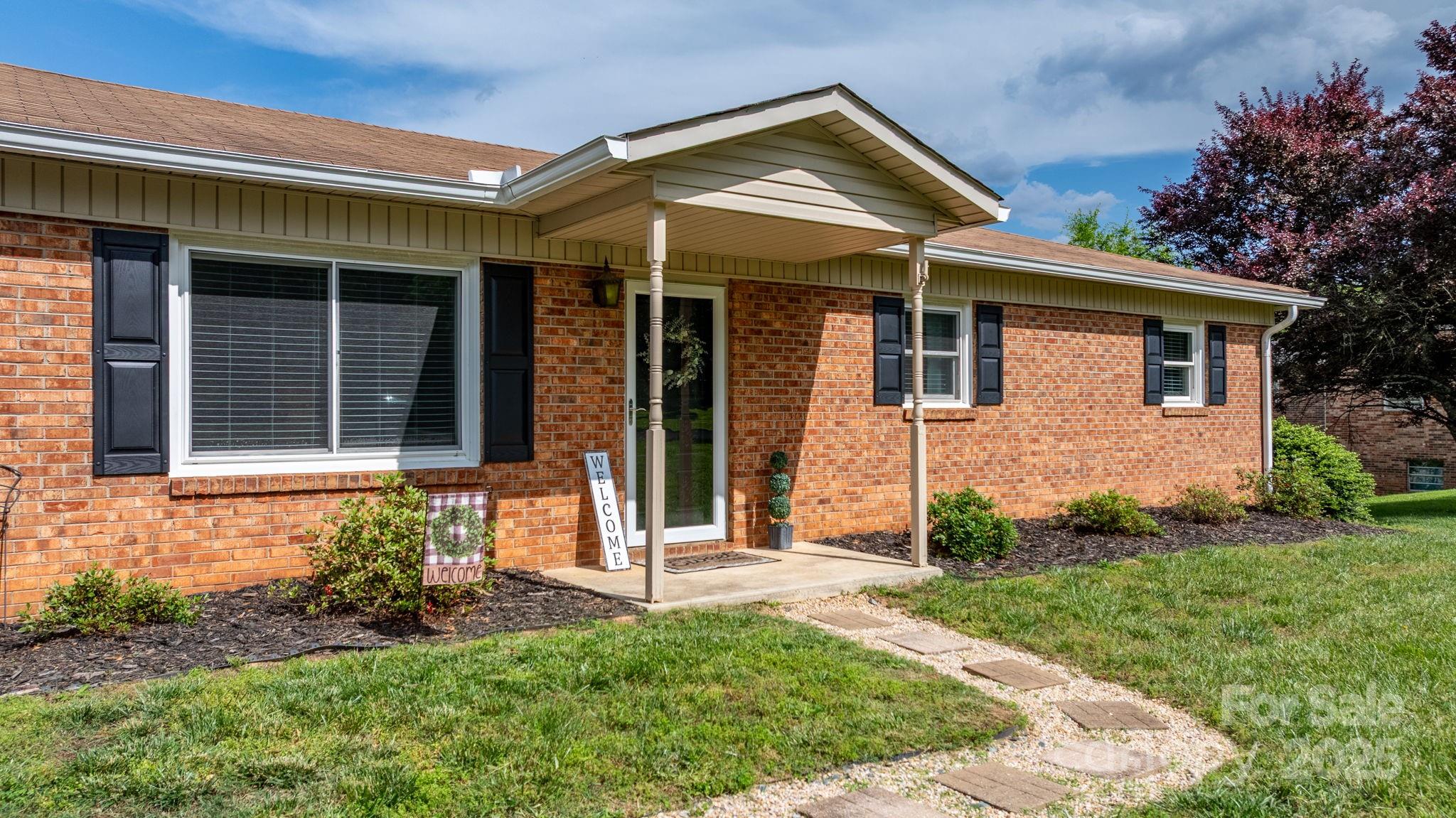 2609 Raintree Street Property Photo 18