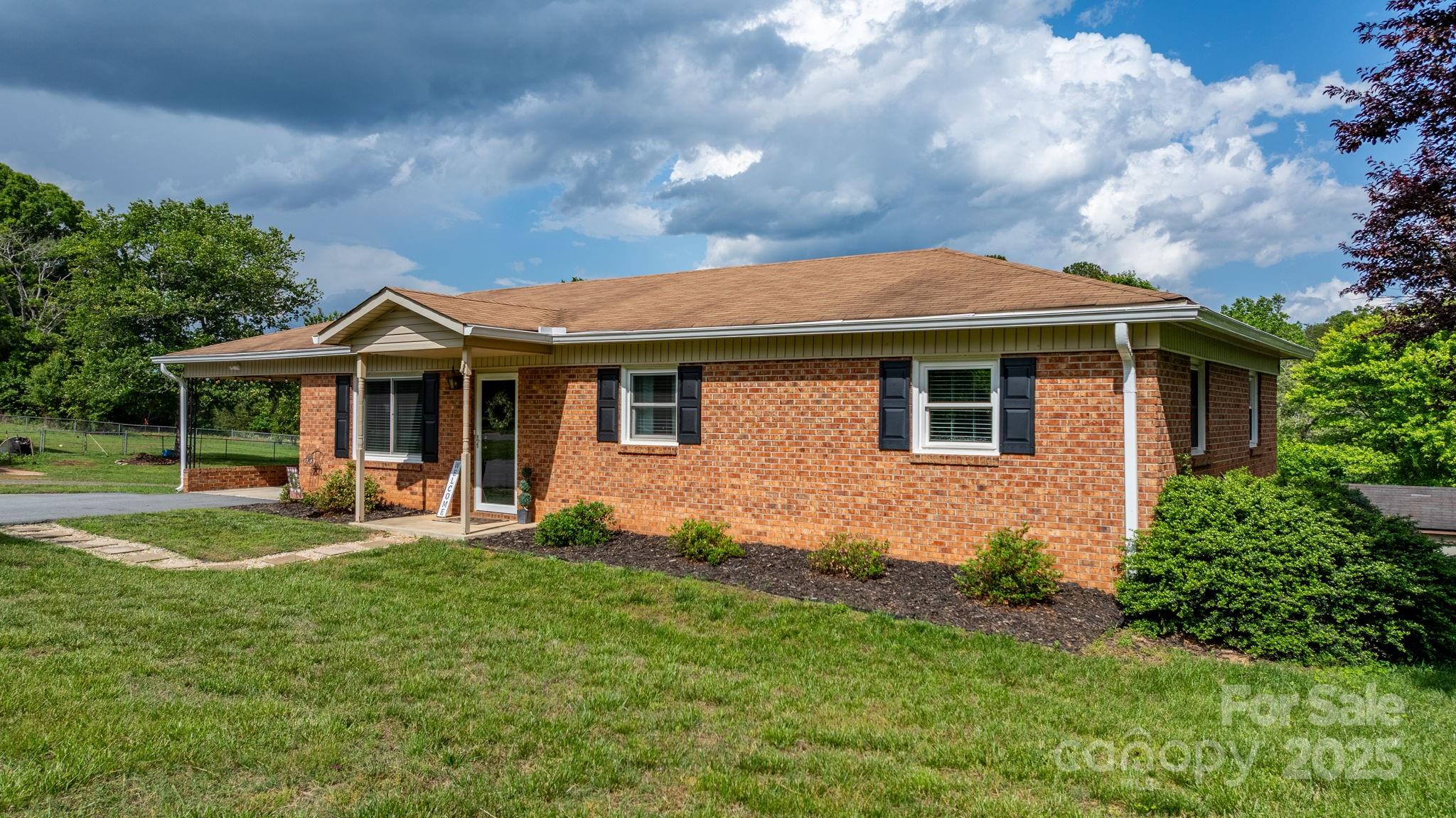 2609 Raintree Street Property Photo 19