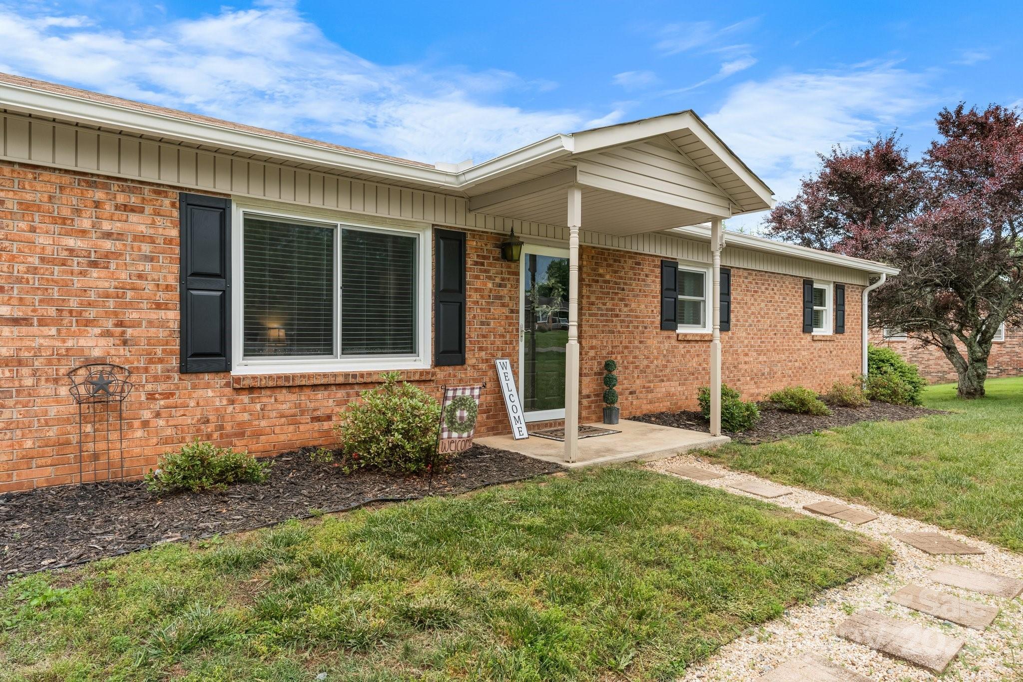 2609 Raintree Street Property Photo 29