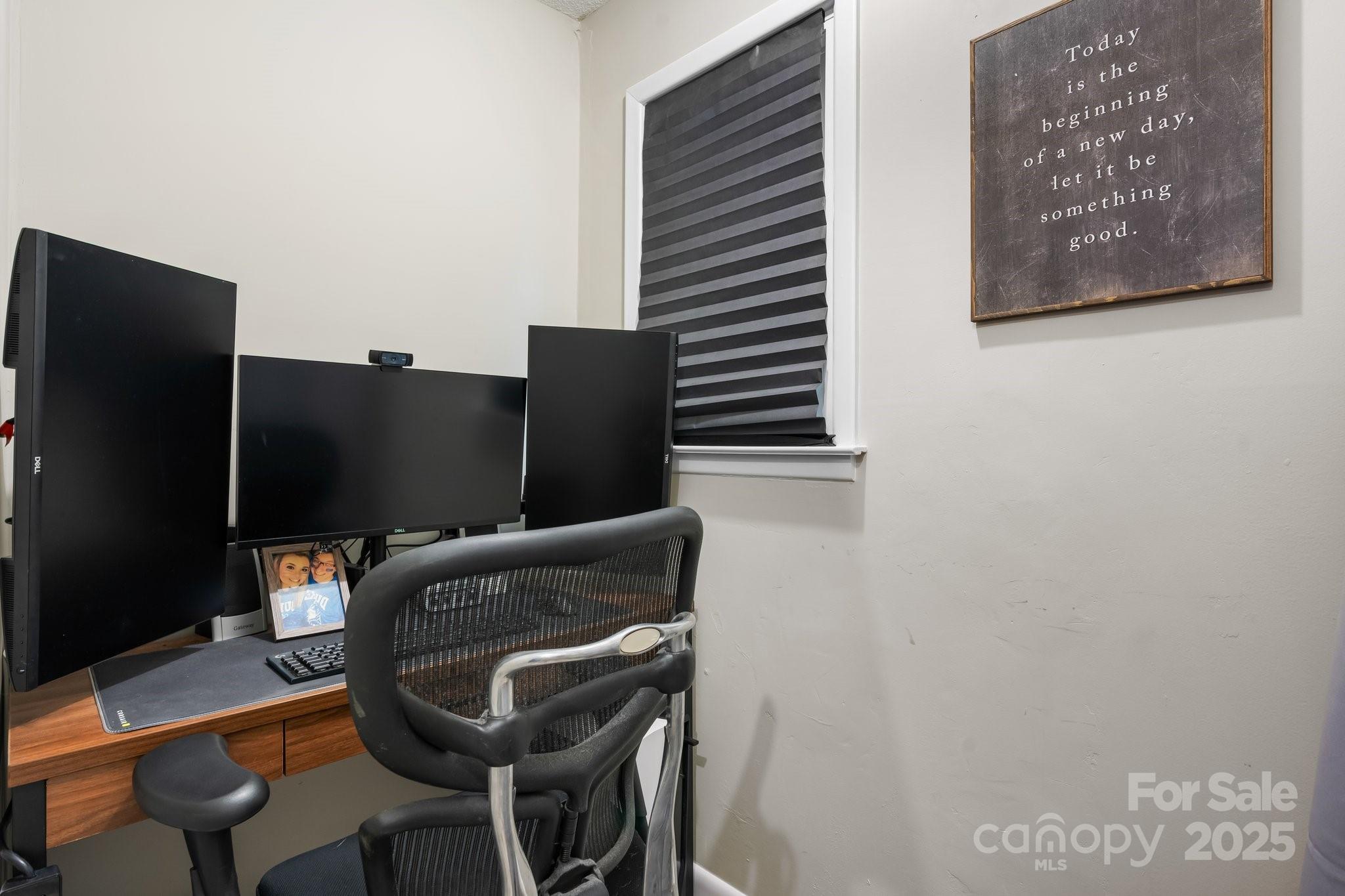 2609 Raintree Street Property Photo 36