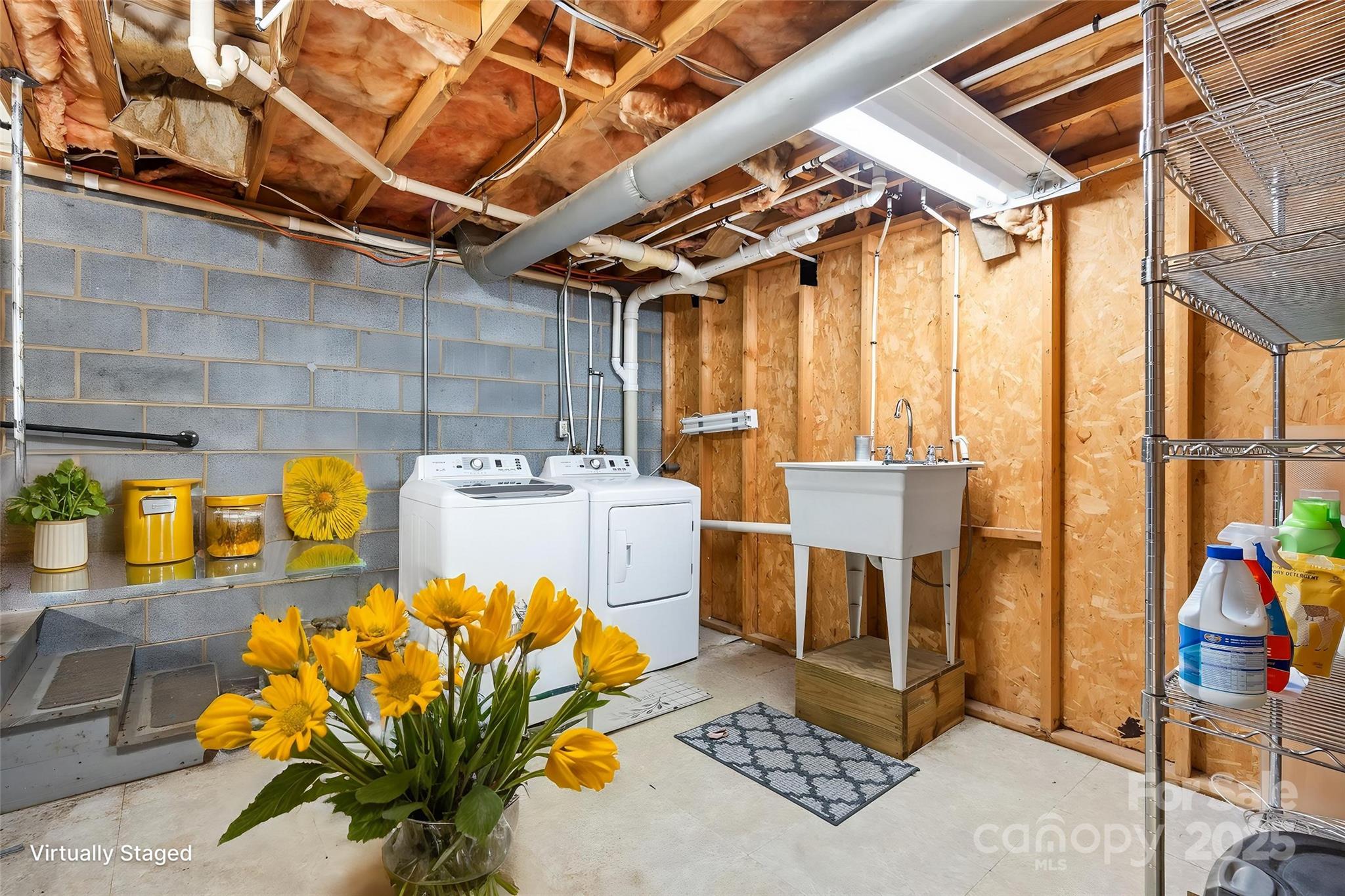 2609 Raintree Street Property Photo 37