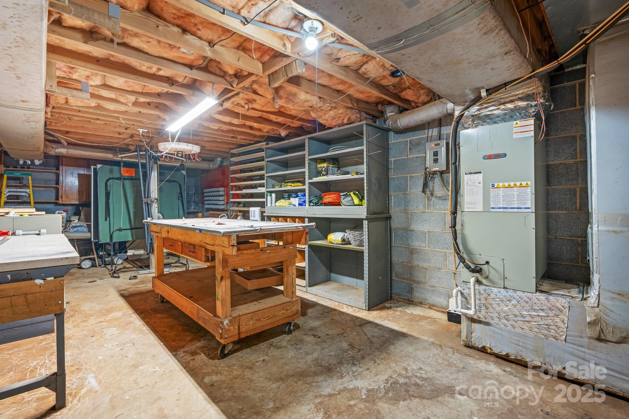 2609 Raintree Street Property Photo 38