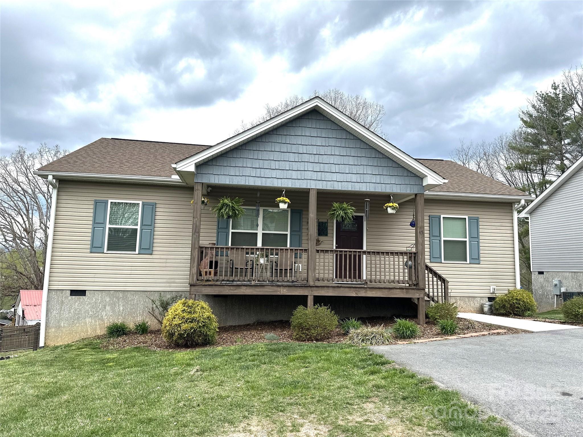 45 Holly Street Property Photo