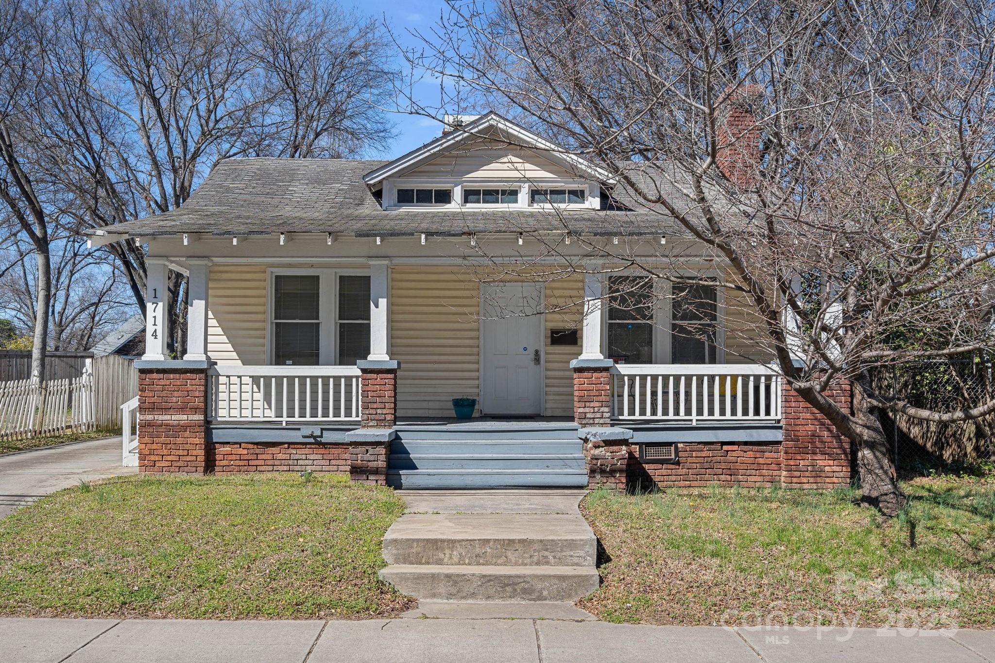 1714 S Tryon Street Property Photo 5