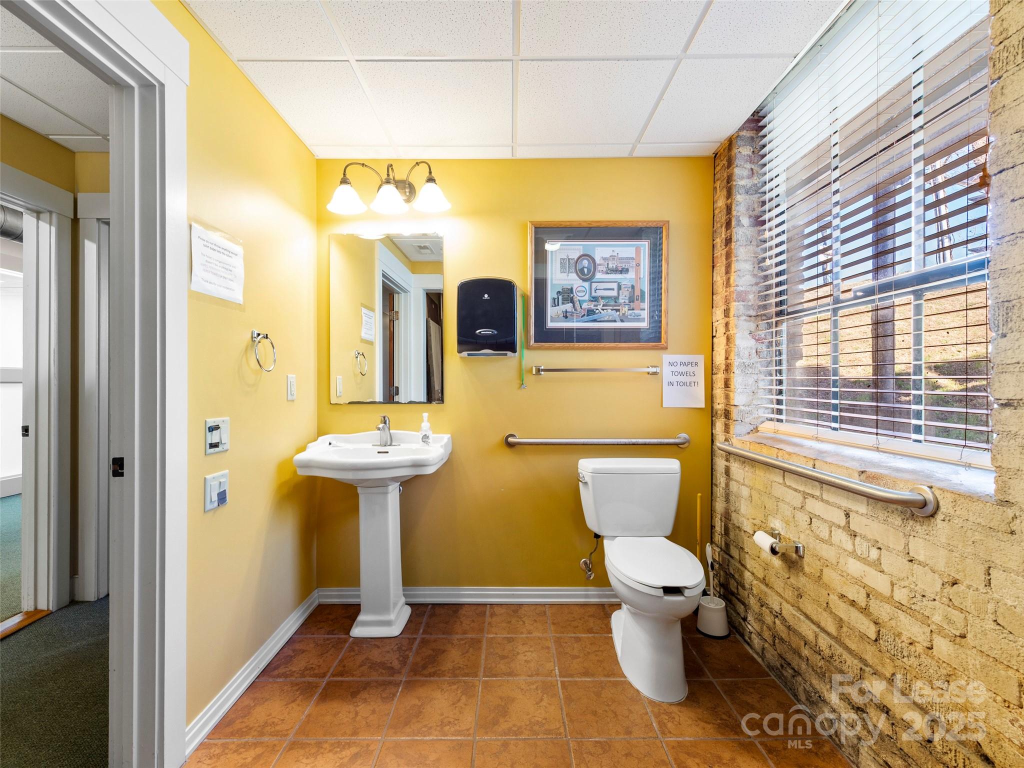 8 Magnolia Avenue Property Photo 10