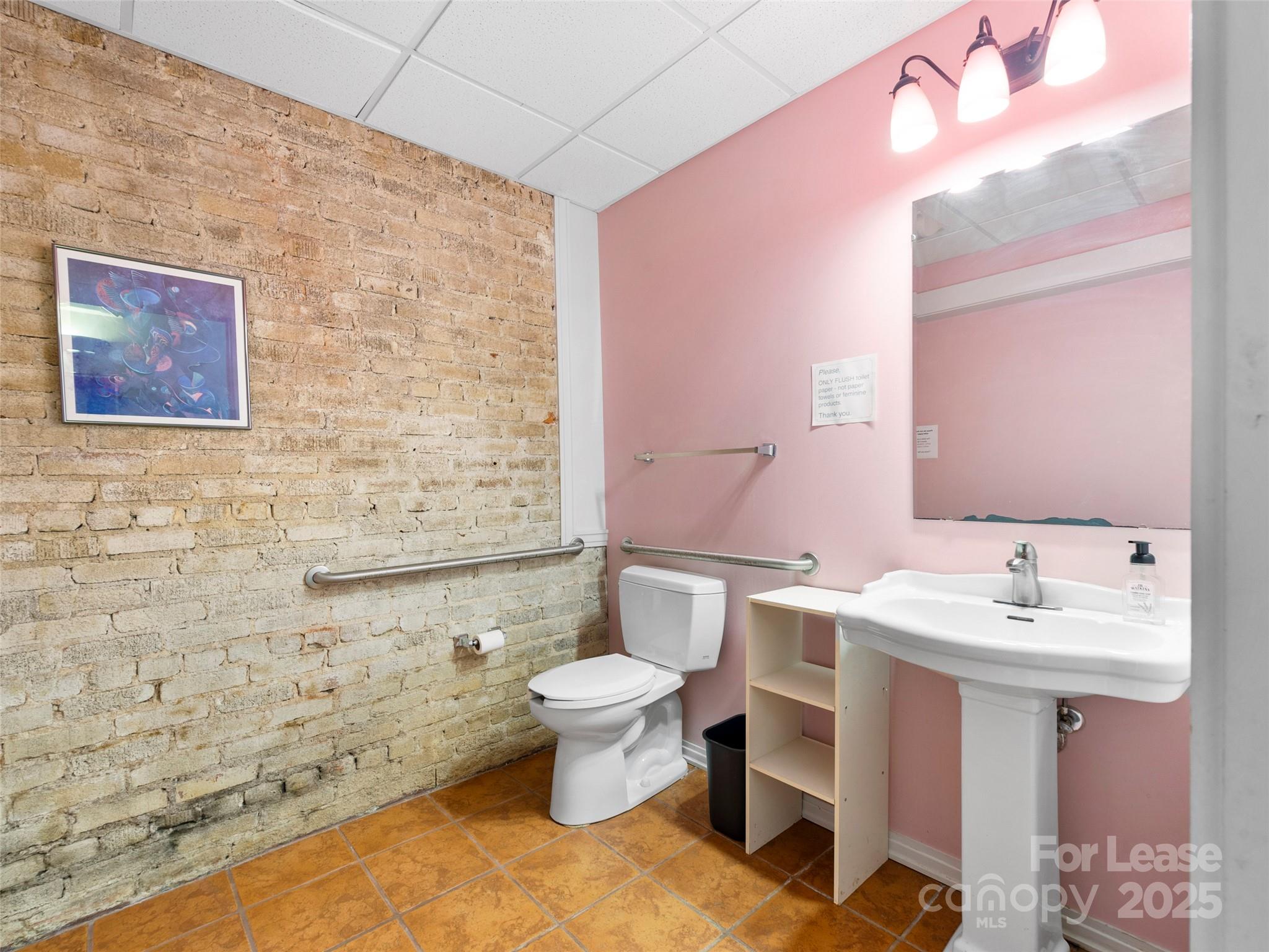 8 Magnolia Avenue Property Photo 12