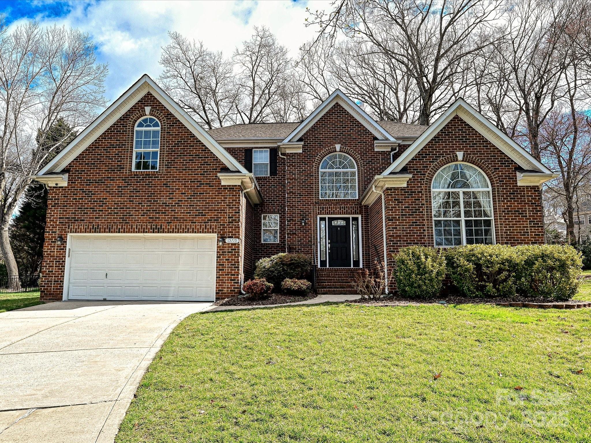 15715 Holyhead Lane Property Photo