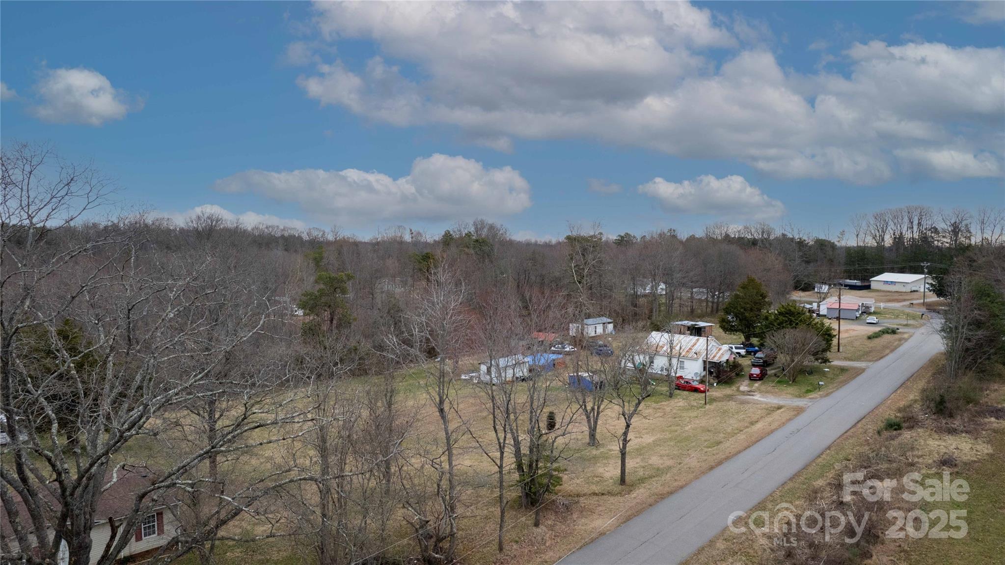116 Lipe Road Property Photo 9
