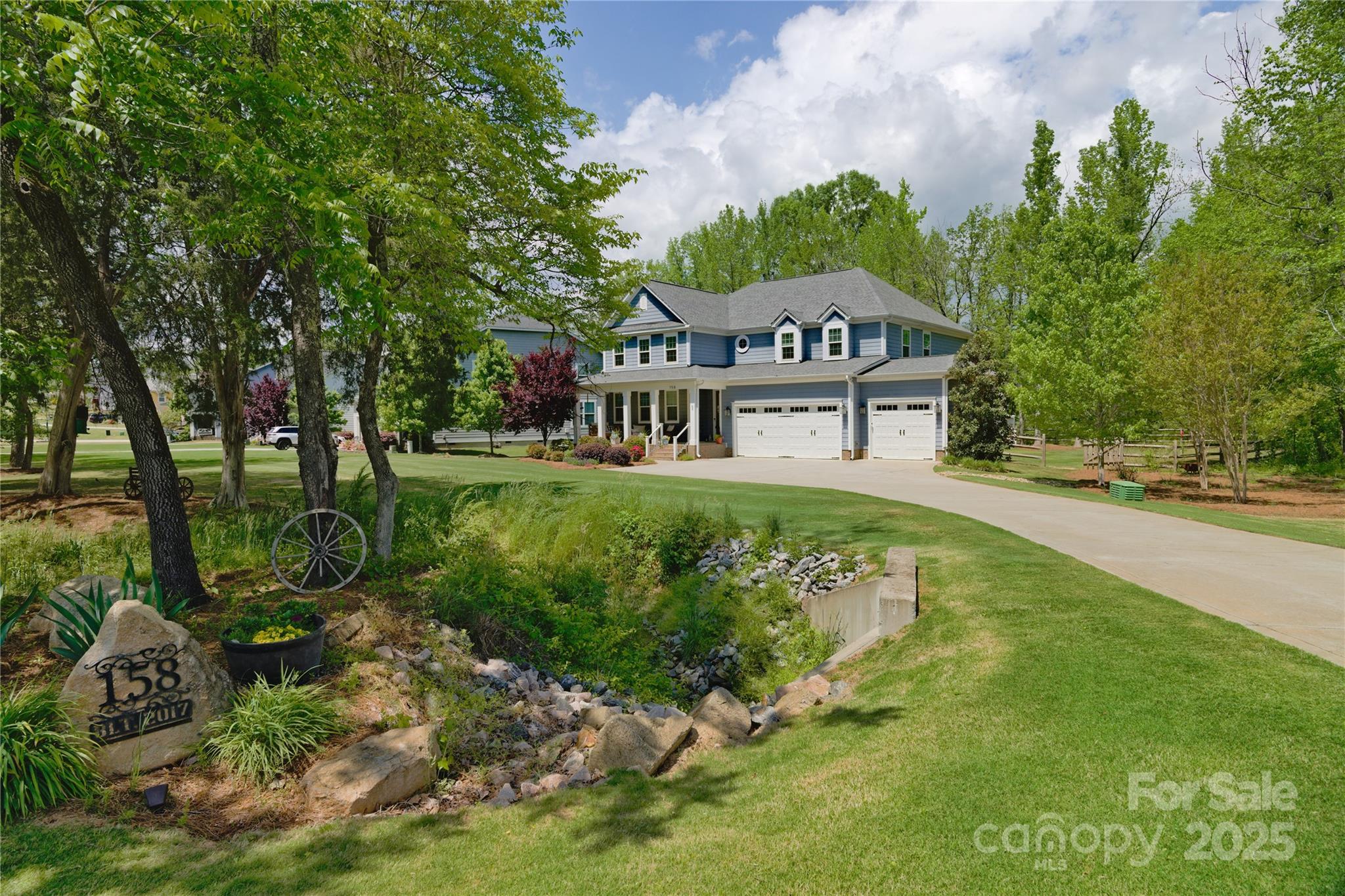 158 Country Lake Drive Property Photo