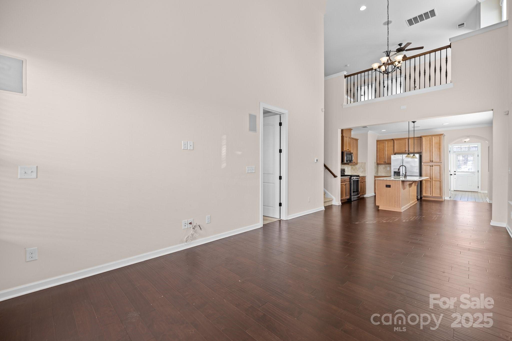 1114 Roderick Drive Property Photo 6