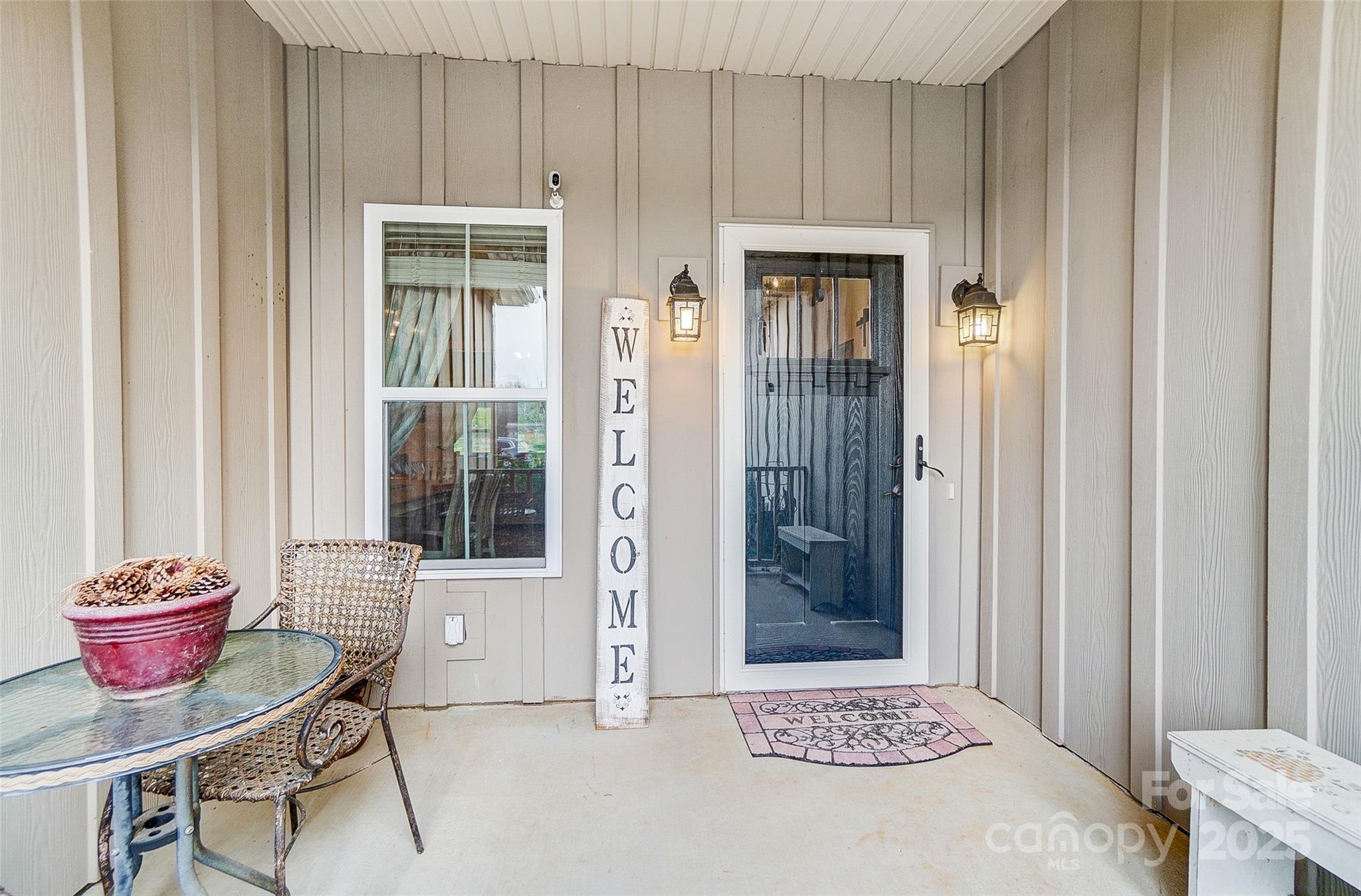 255 Dorothy Drive Property Photo 4