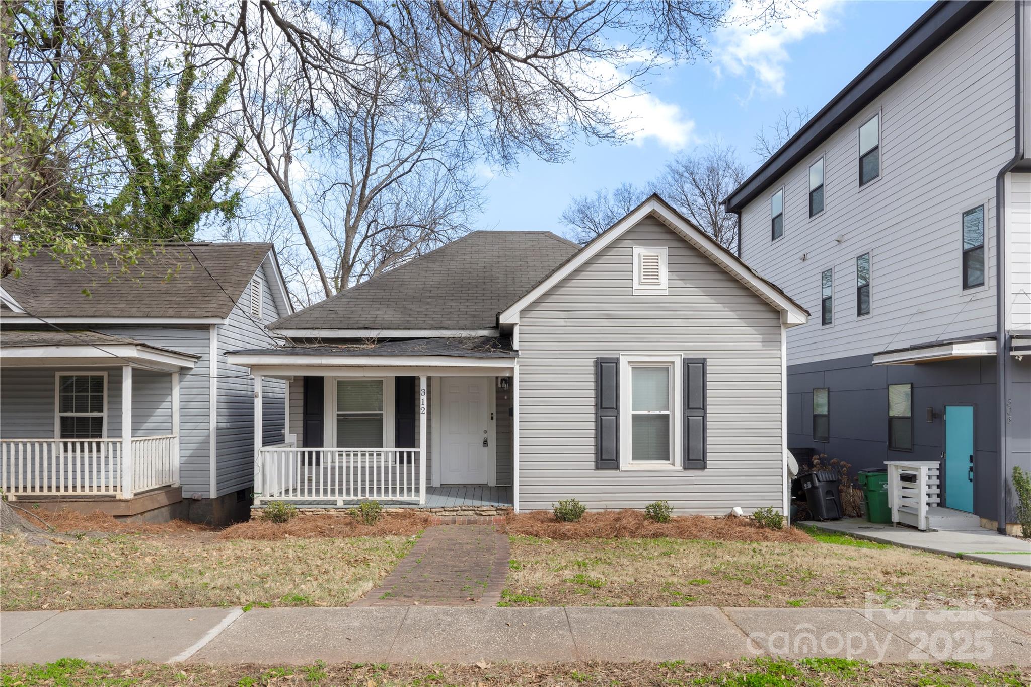 312 Flint Street Property Photo 3