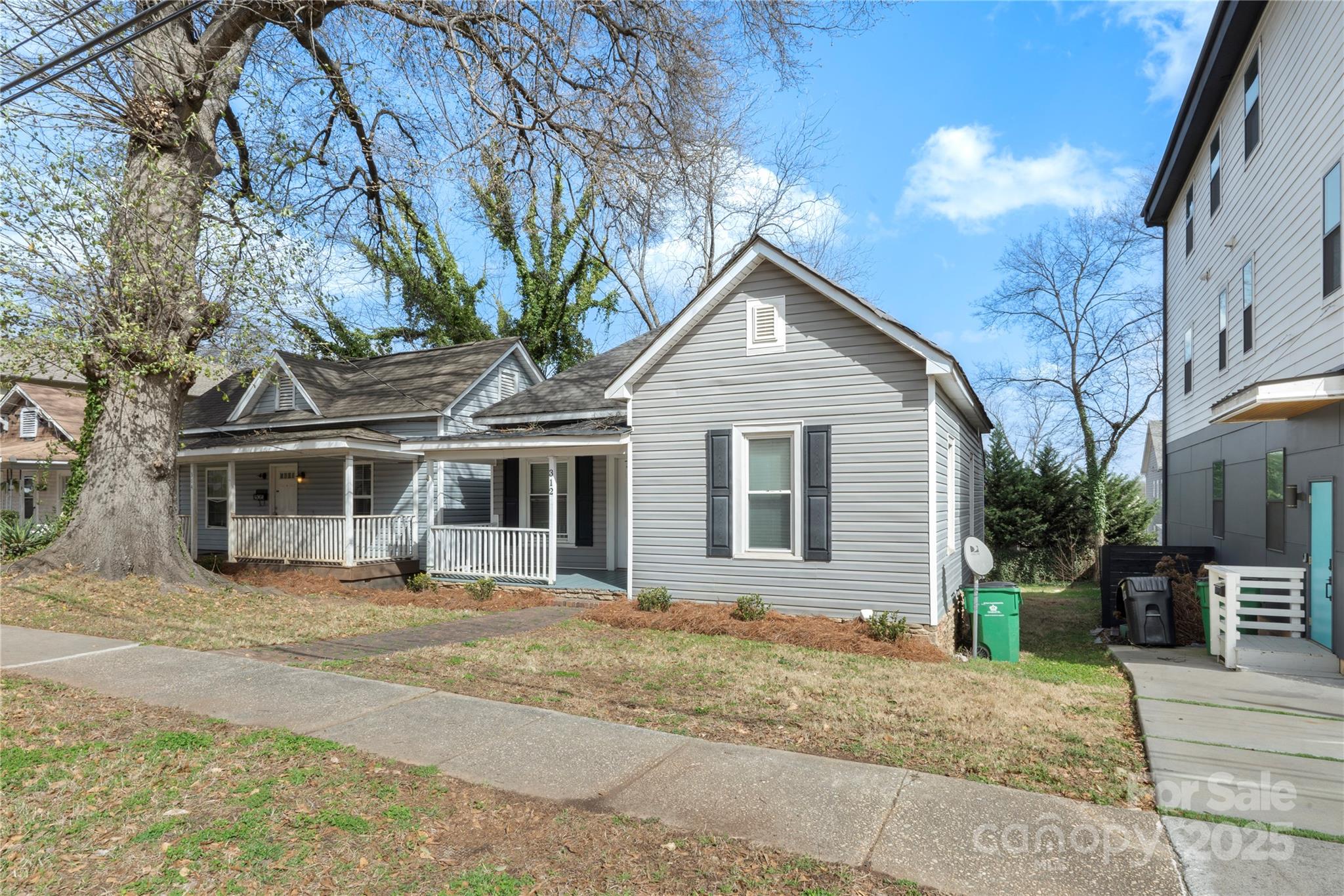 312 Flint Street Property Photo 4