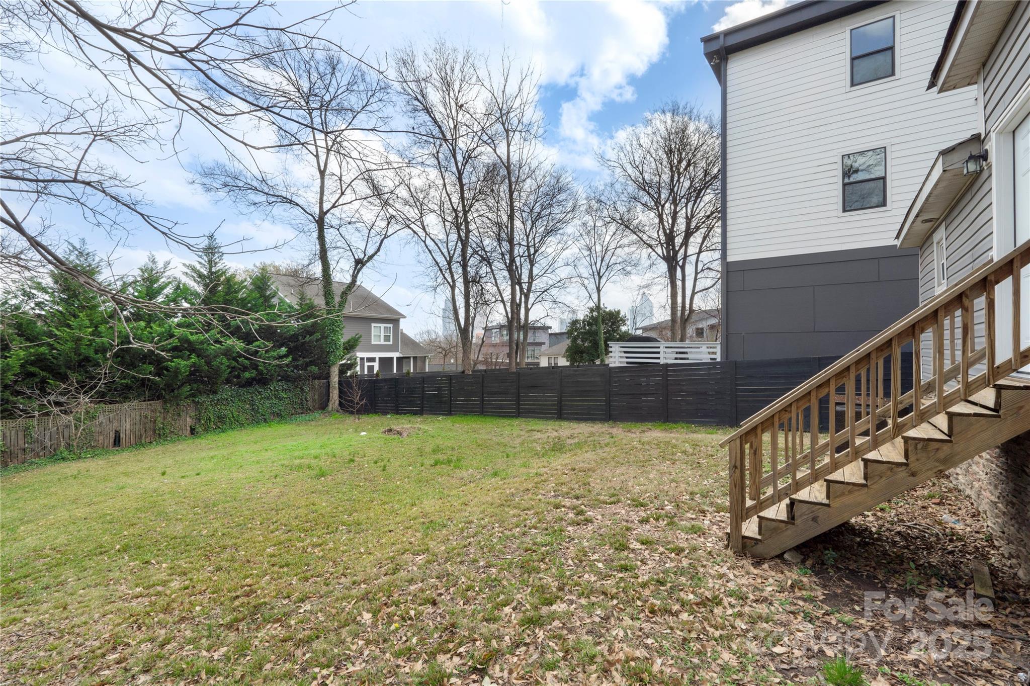 312 Flint Street Property Photo 8
