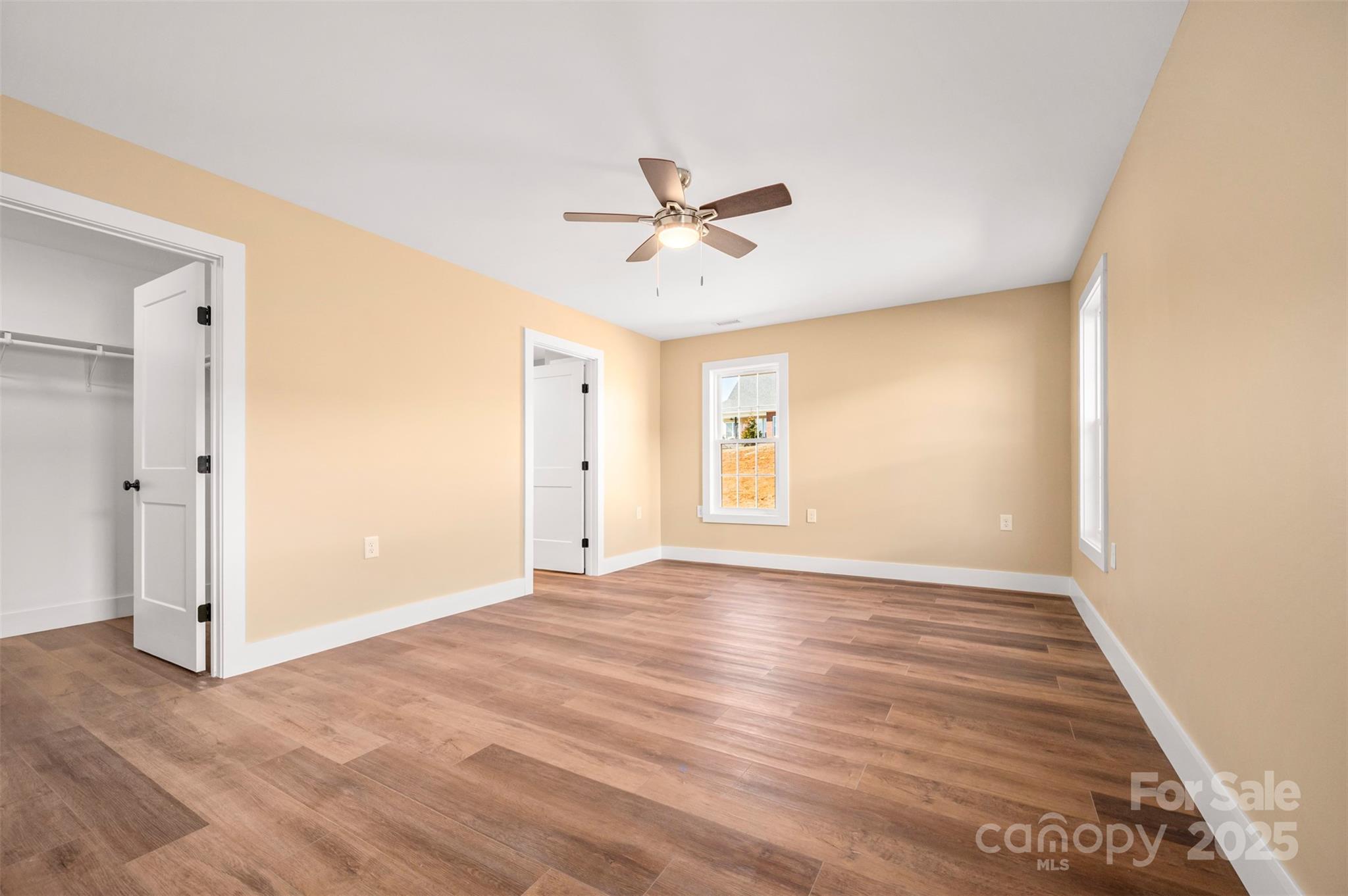 160 Central Park Circle Property Photo 26