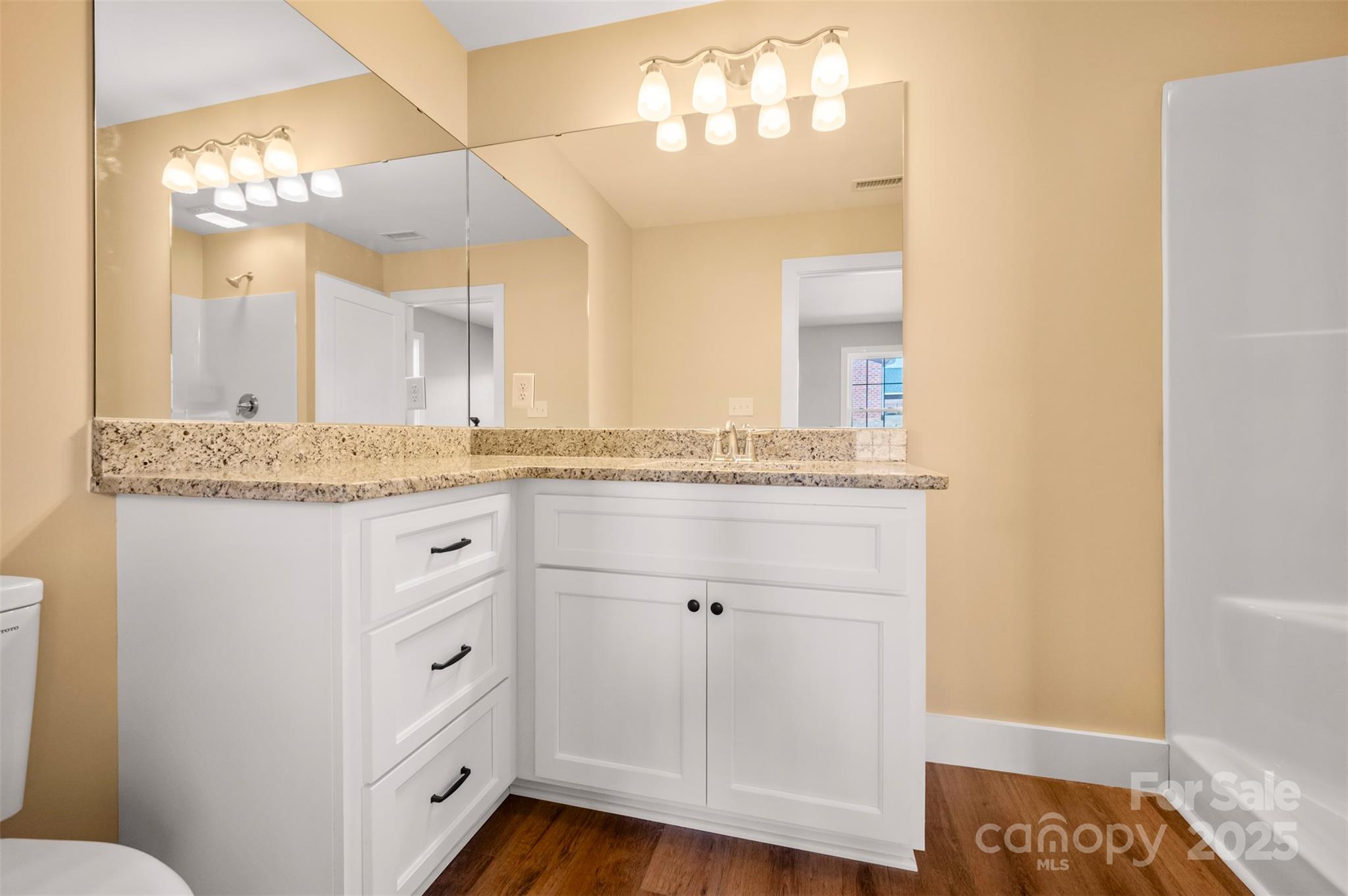 160 Central Park Circle Property Photo 29