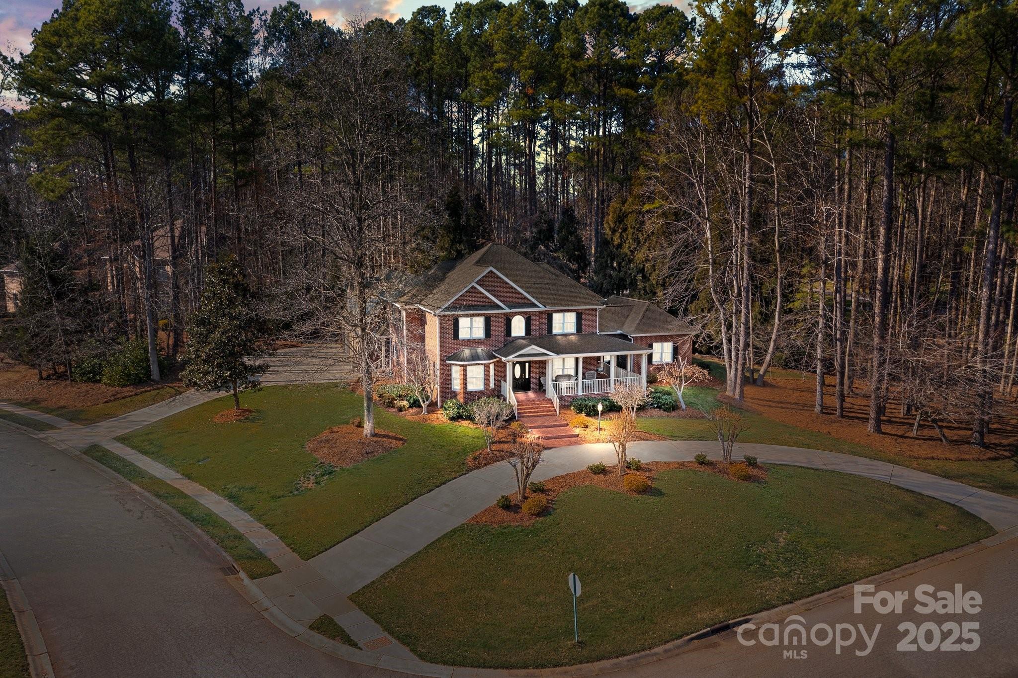 102 Wyndham Way Property Photo