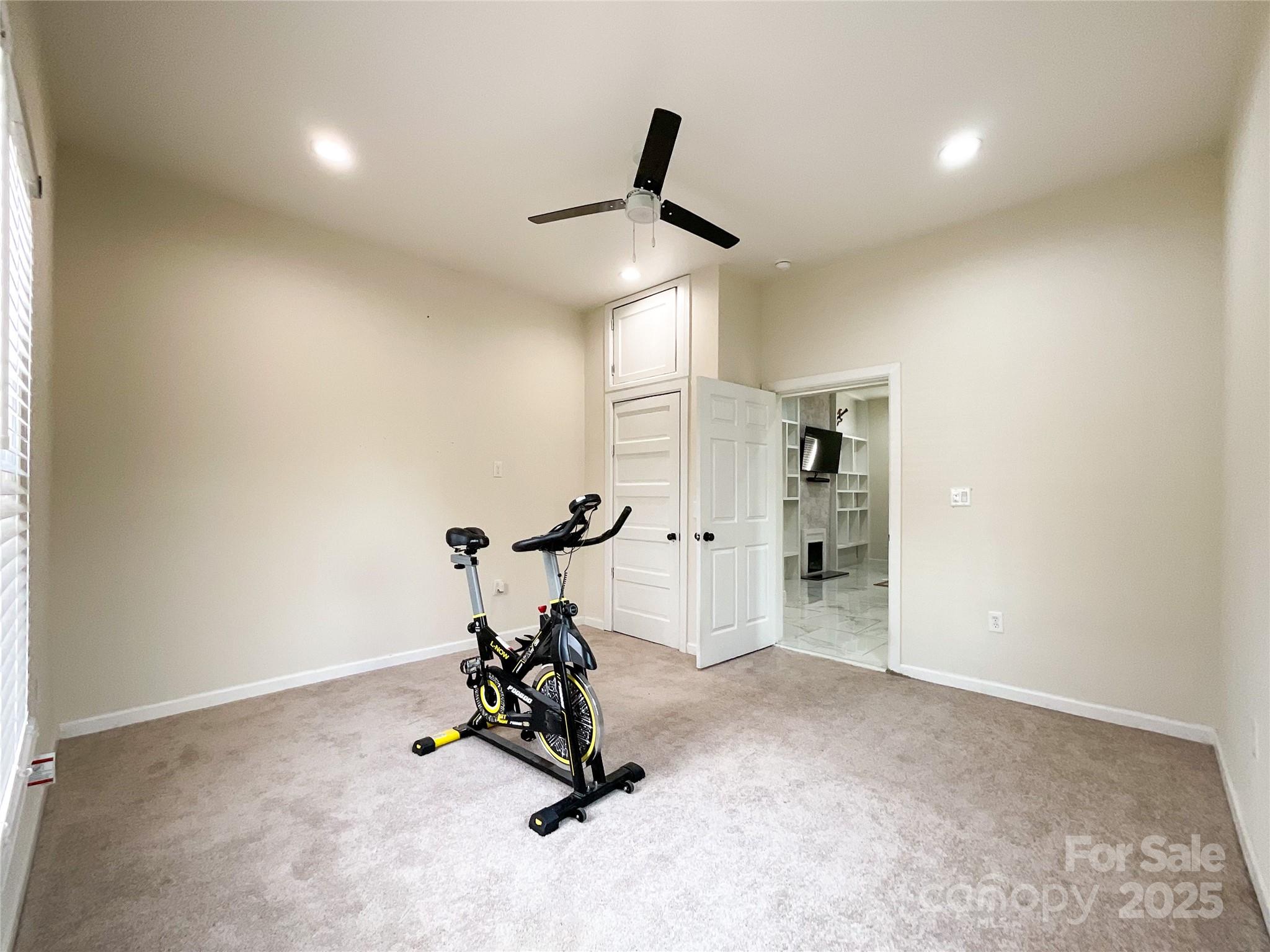 101 Loya Street Property Photo 21