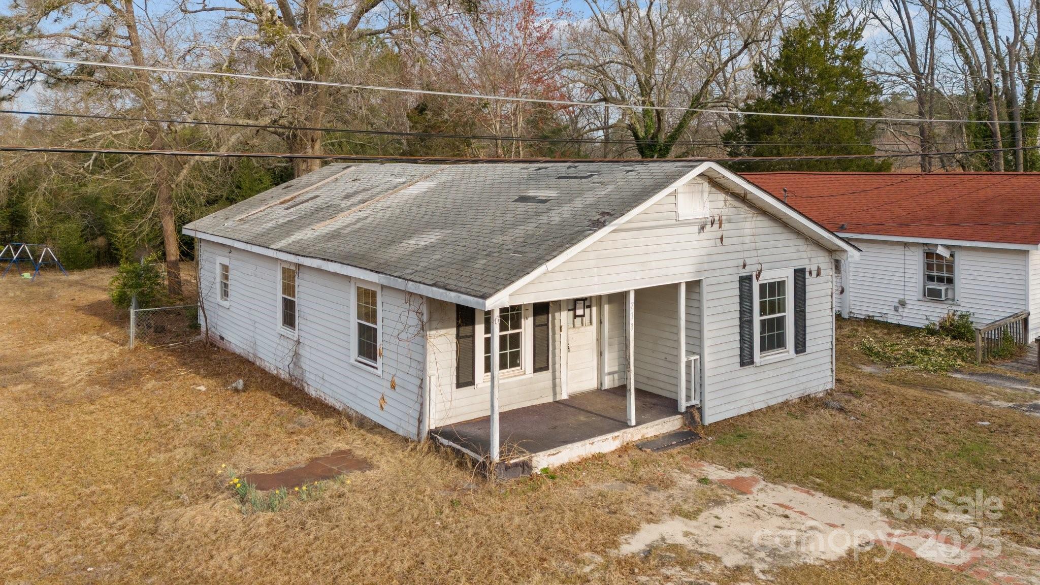 713 Deweese Avenue Property Photo