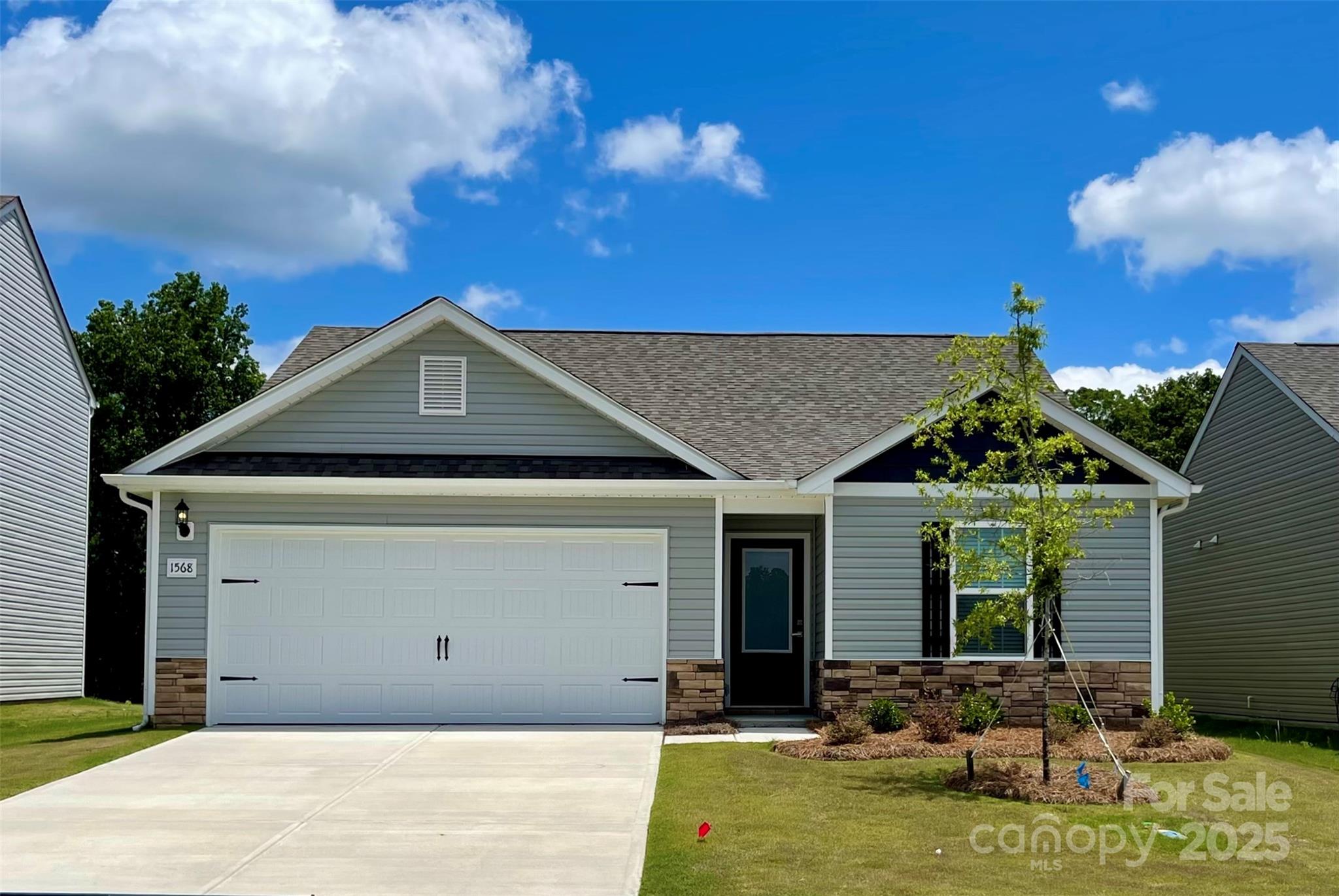 1568 Doran Terrace Property Photo 1