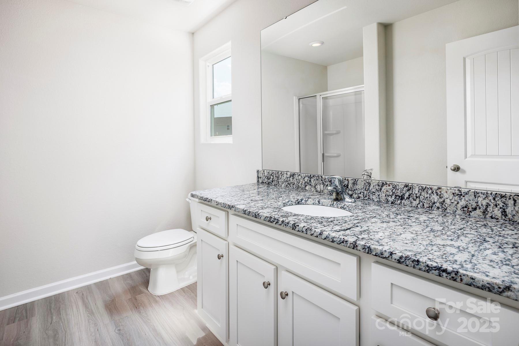 1568 Doran Terrace Property Photo 5