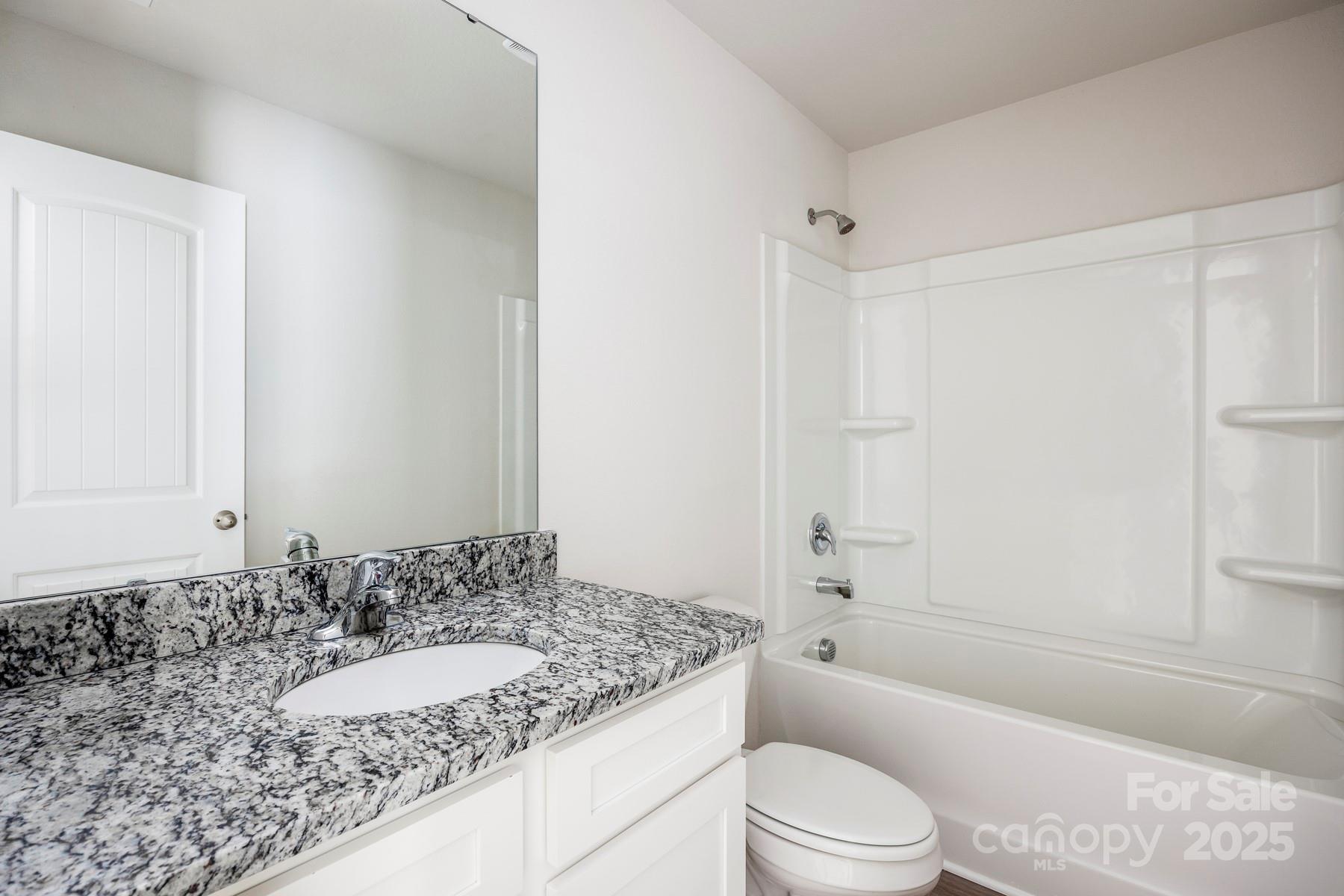 1568 Doran Terrace Property Photo 7