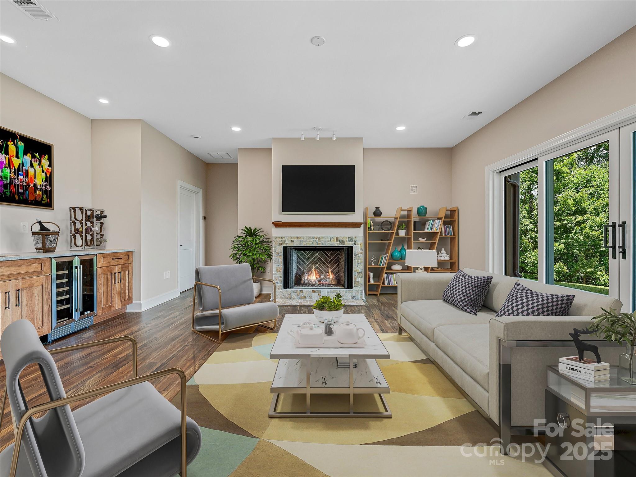 527 Falkirk Way Property Photo 32