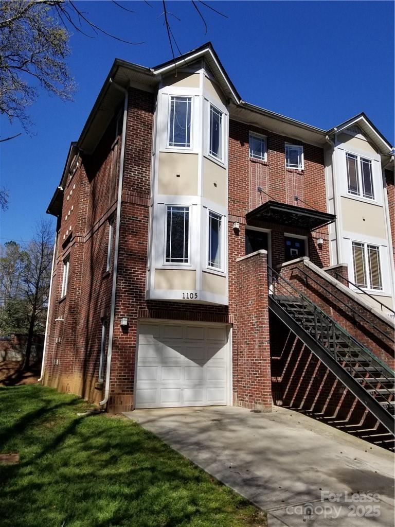 1105 Kurt Court Property Photo