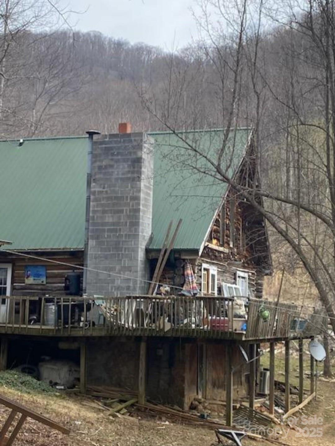 281 Simms Fork Road Property Photo