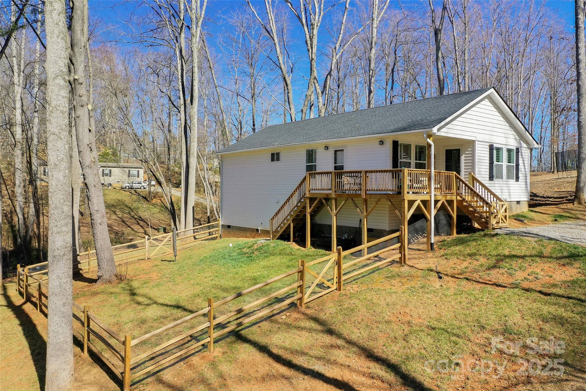 16 Spring Street Property Photo