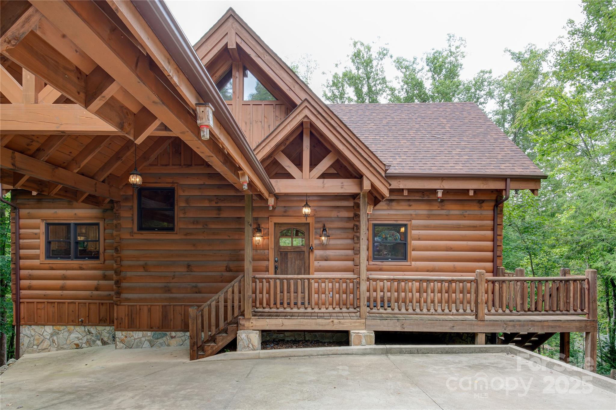 200 Blue Gill Drive Property Photo