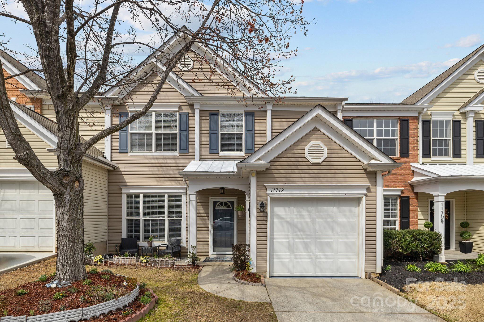 11712 Huxley Road Property Photo