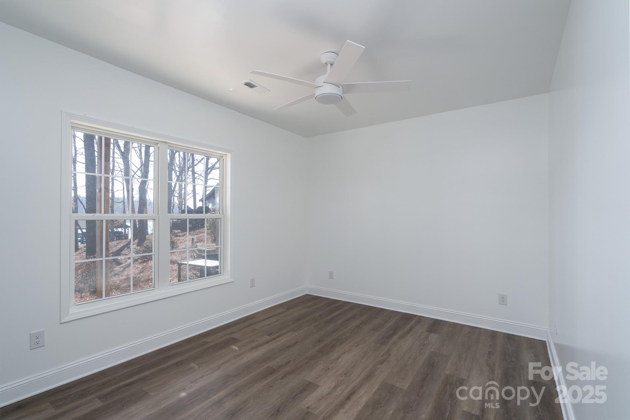 604 Fairway Shores Road Property Photo 26