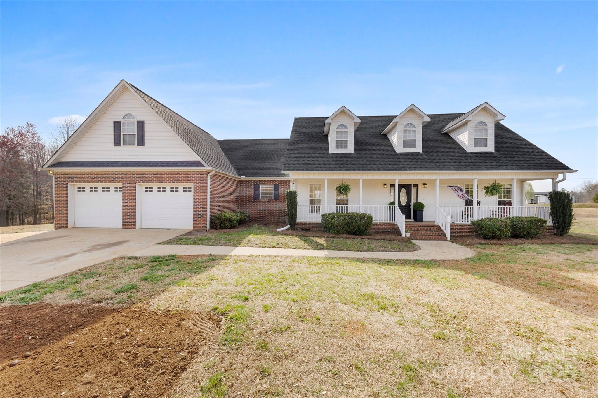 106 Springfield Drive Property Photo