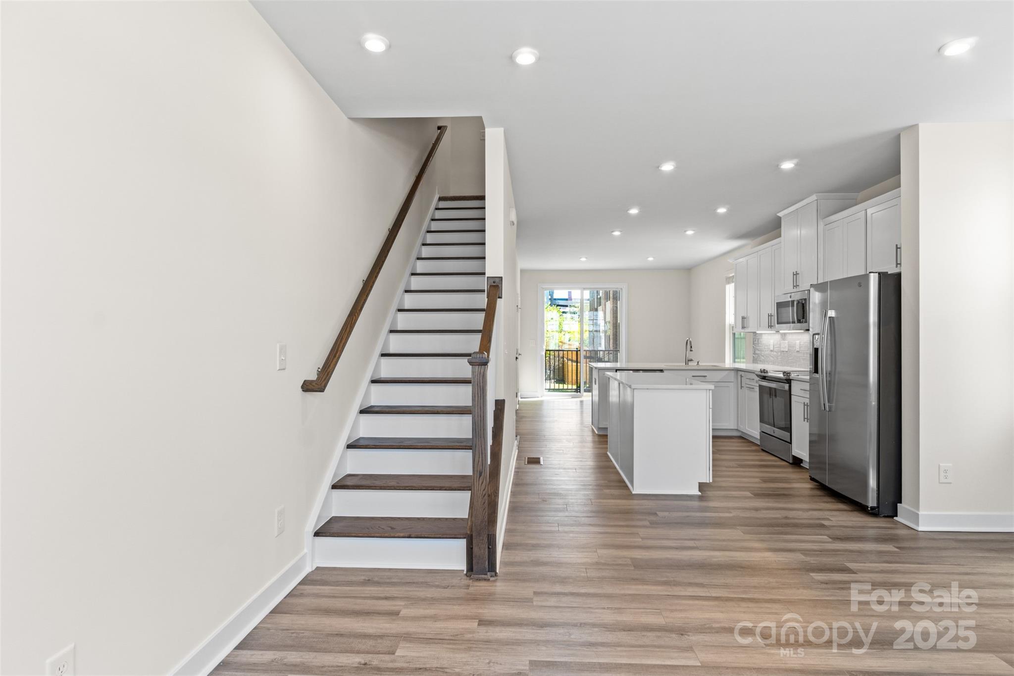 3645 S Tryon Street Property Photo 14