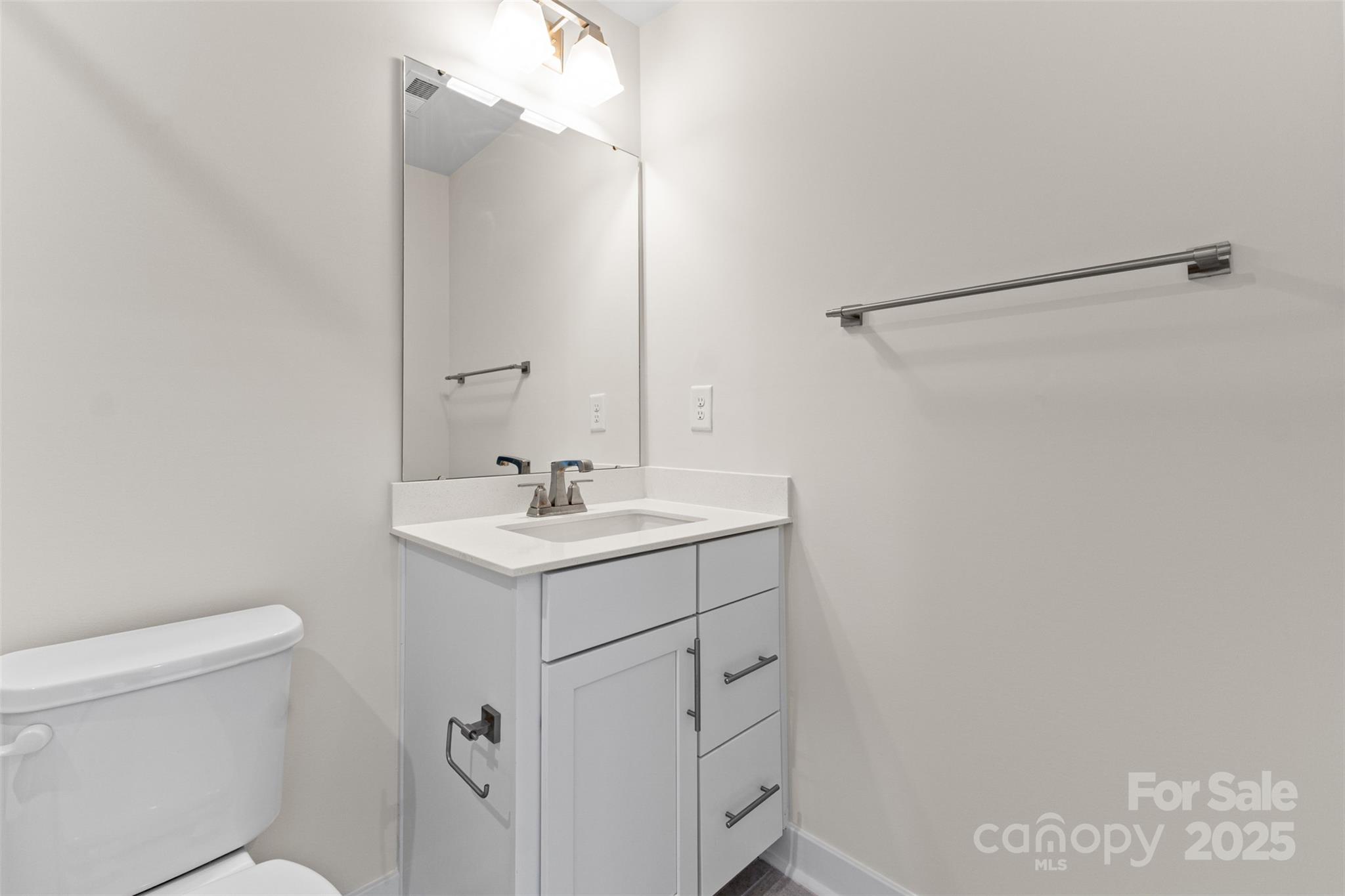 3645 S Tryon Street Property Photo 23